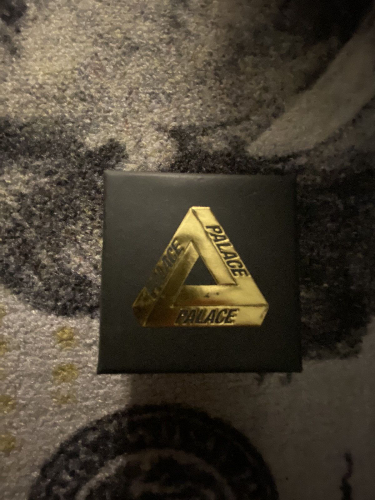Palace Palace P Stud Gold Size ONE SIZE - 3 Thumbnail