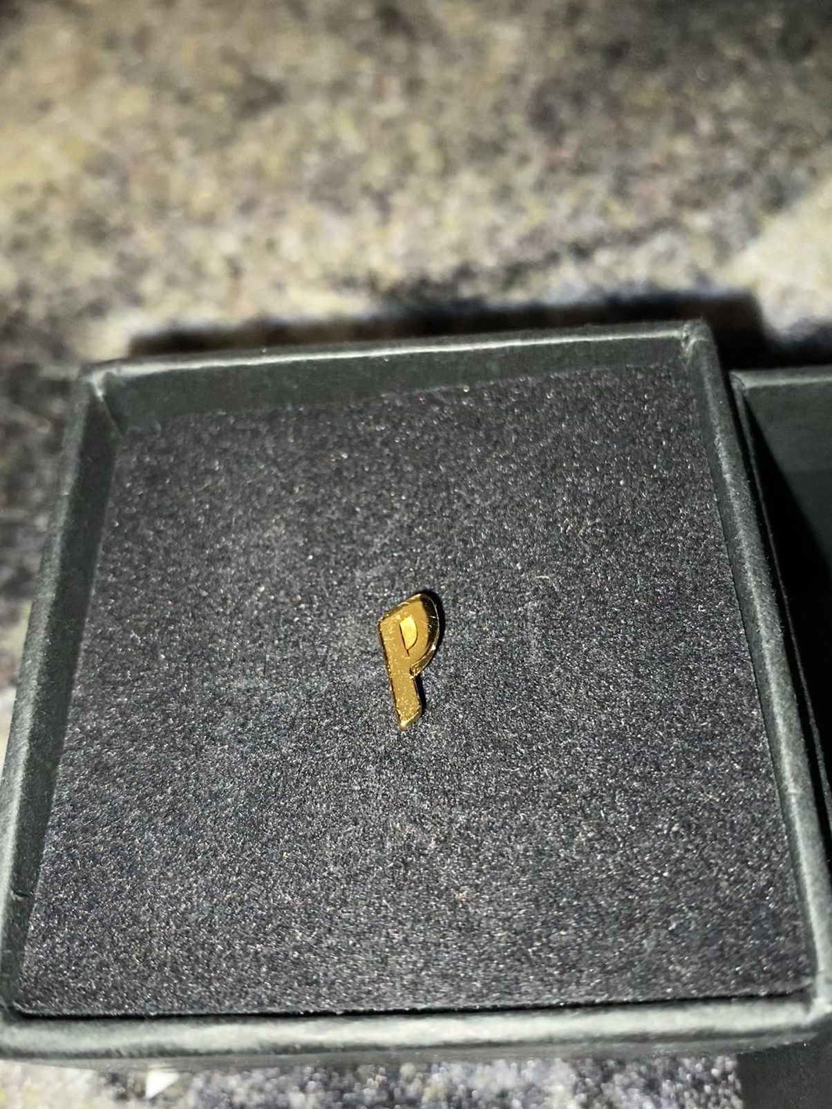 image of Palace P Stud Gold, Men's