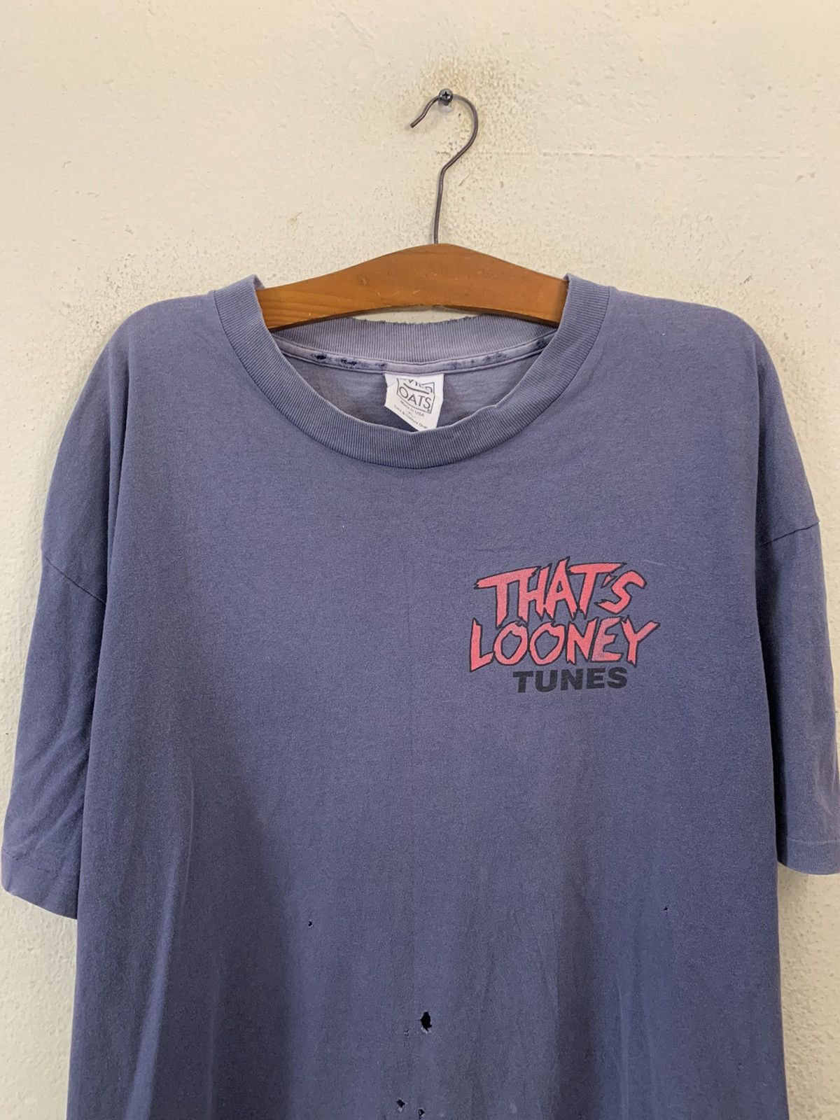 Vintage Vintage Looney Tunes Tshirt Size US XL / EU 56 / 4 - 13 Thumbnail