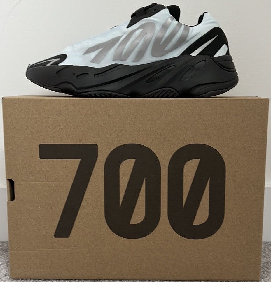 Adidas Yeezy 700 MNVN Blue Tint Size US