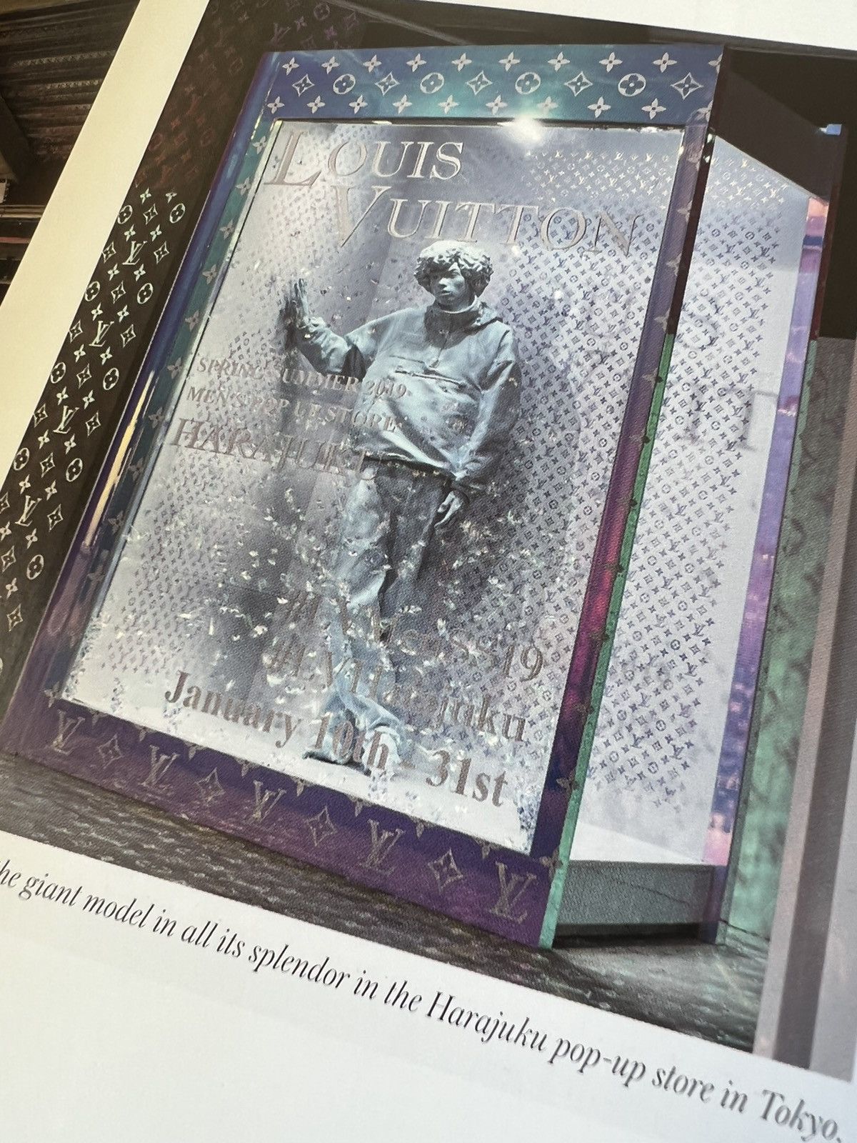 Virgil Abloh Louis Vuitton The Book #10 Virgil Abloh 2019 AW Collection Size ONE SIZE - 5 Thumbnail