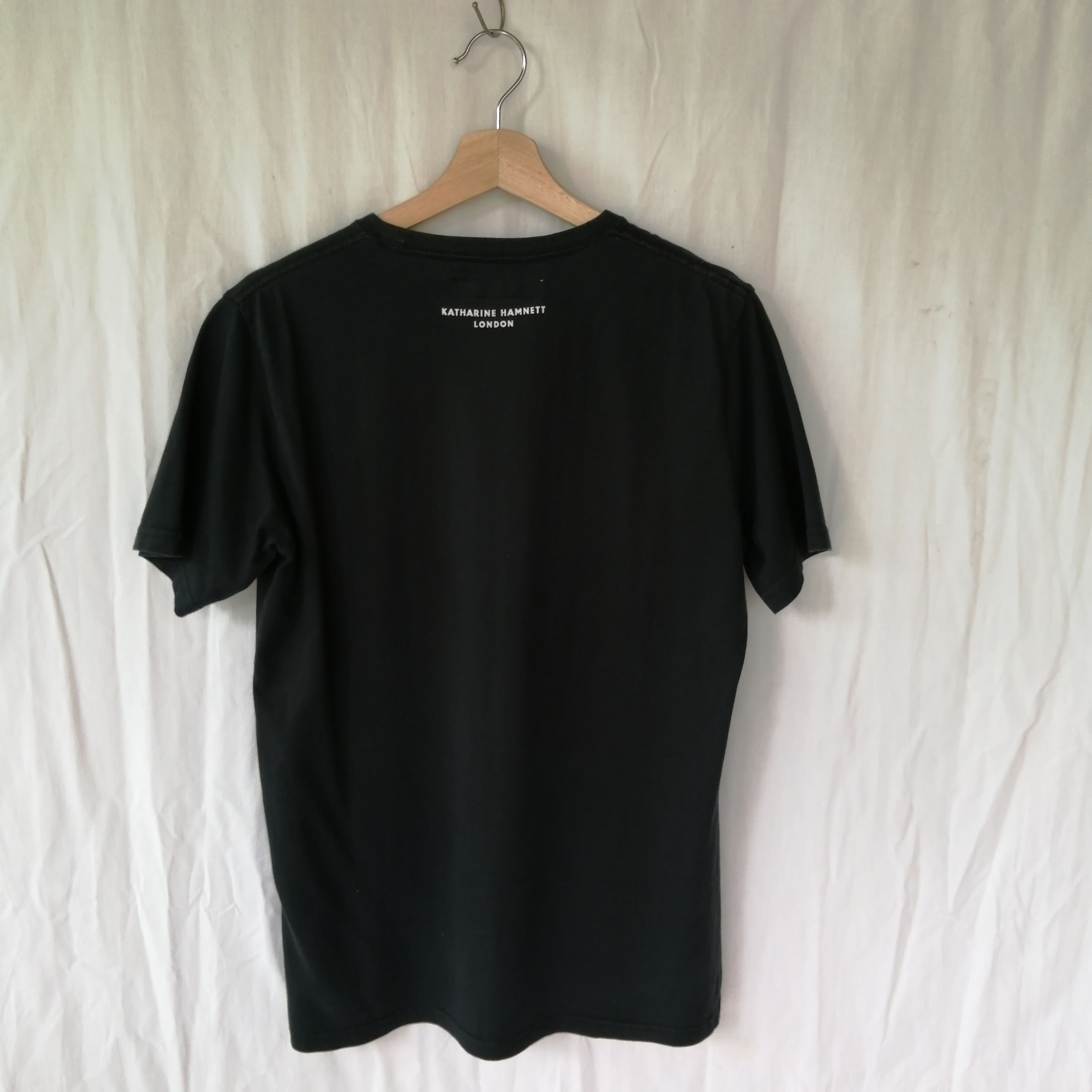 Katharine Hamnett London katharine hamnet London follow your heart Size US M / EU 48-50 / 2 - 2 Thumbnail