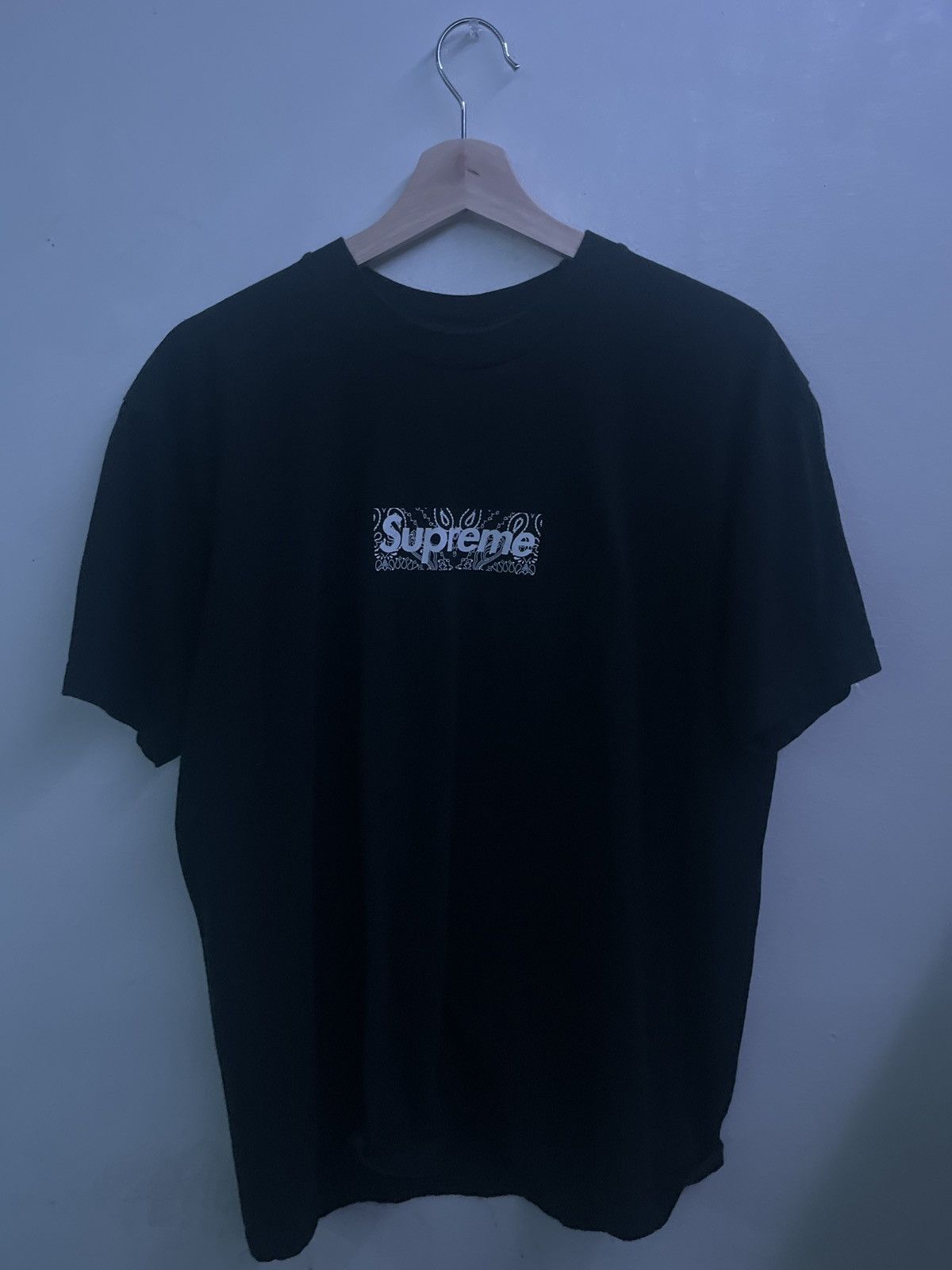 image of Supreme Bandana Box Logo Tee in Black, Men's (Size Medium)