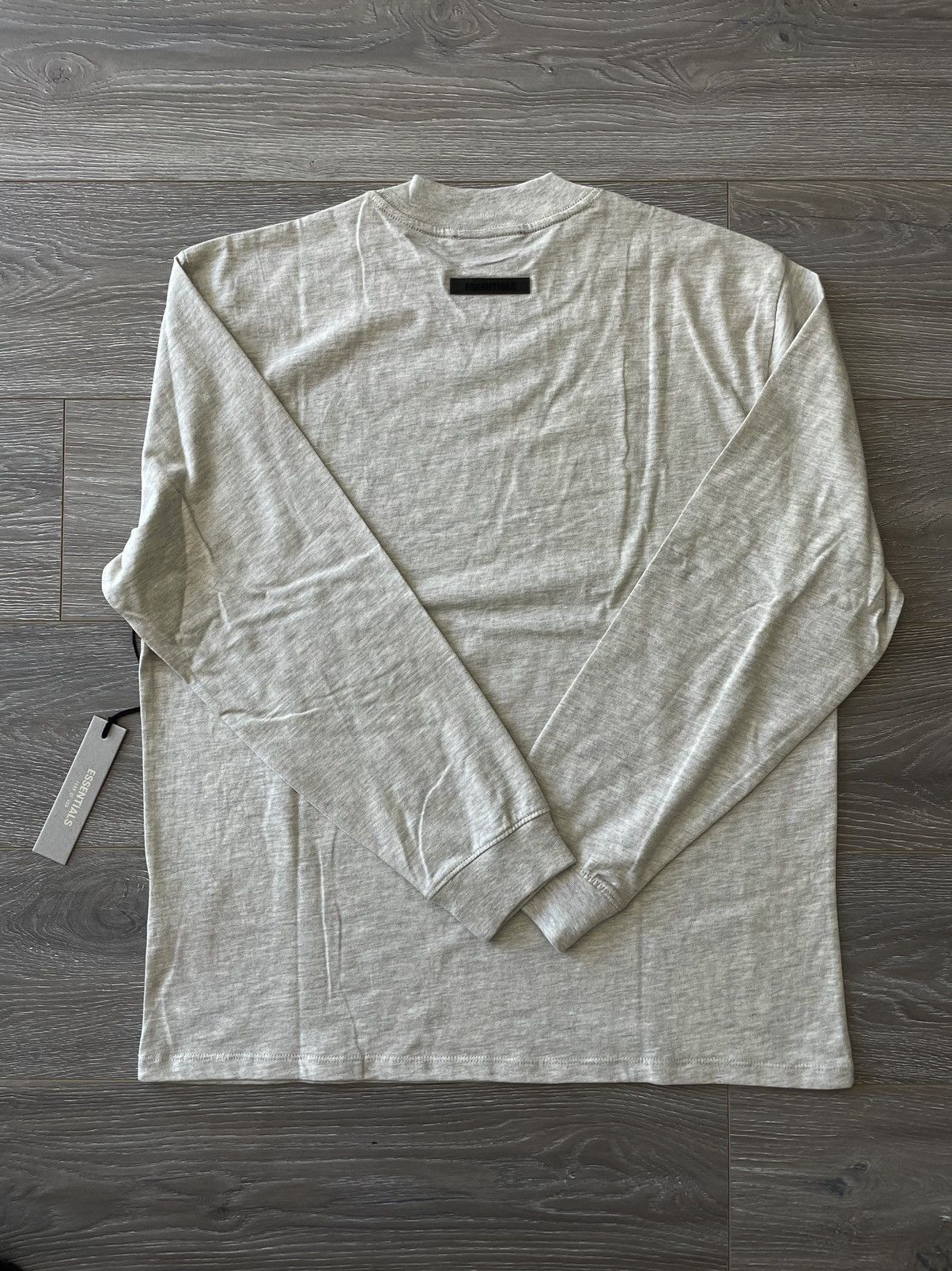 Essentials × FOG × Fear of God Fear of God Essentials Light Oatmeal Long Sleeve Size US L / EU 52-54 / 3 - 2 Thumbnail