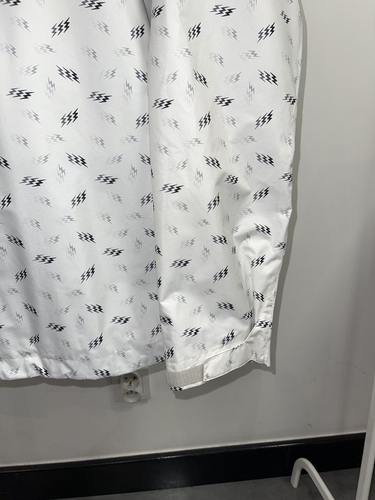 Nike ACG Nike ACG Storm All Over Printed Ski Parka Size US L / EU 52-54 / 3 - 6 Thumbnail