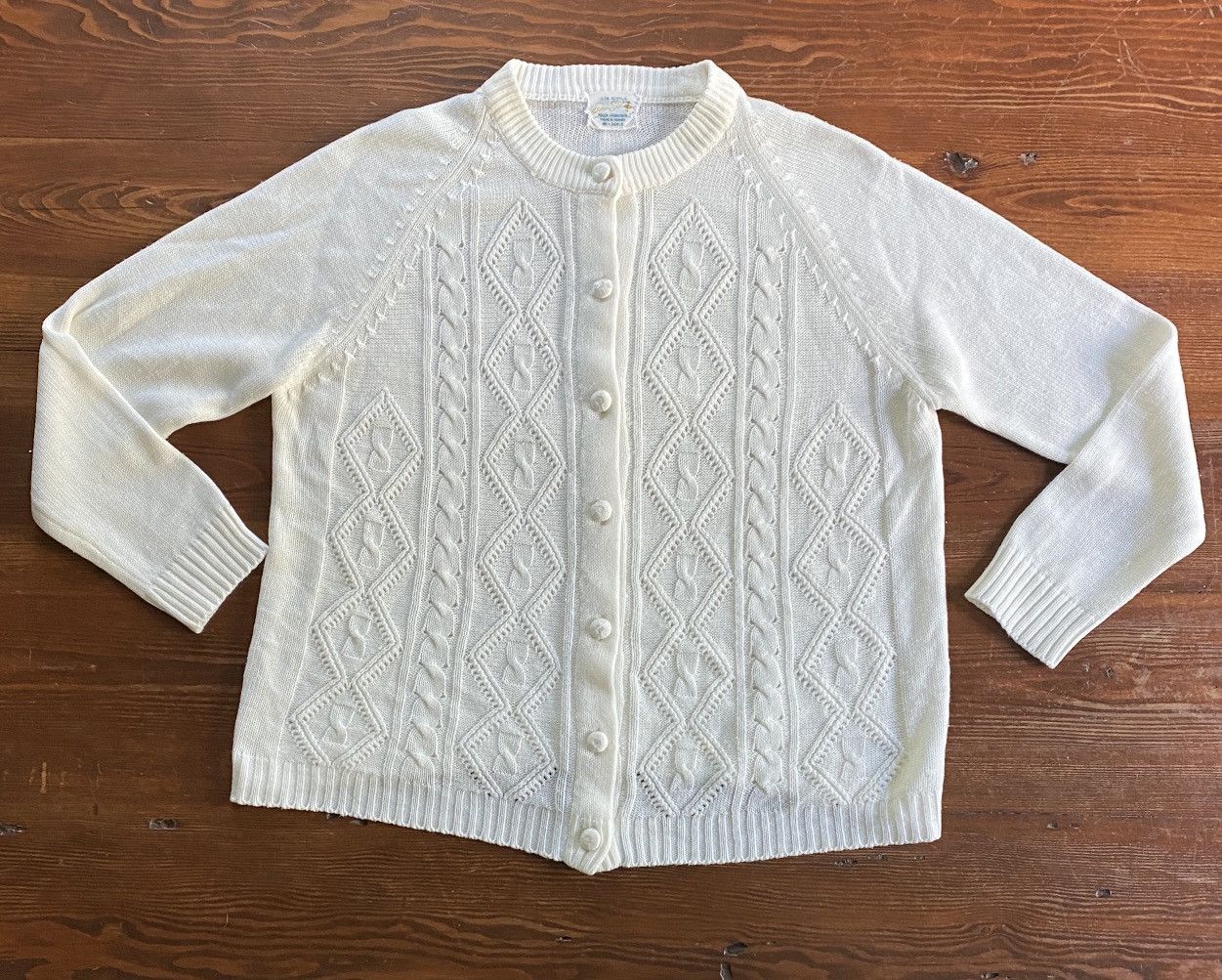 Vintage Vintage 80’s Full Button Cable Knit Cardigan Sweater Size L / US 10 / IT 46 - 2 Thumbnail