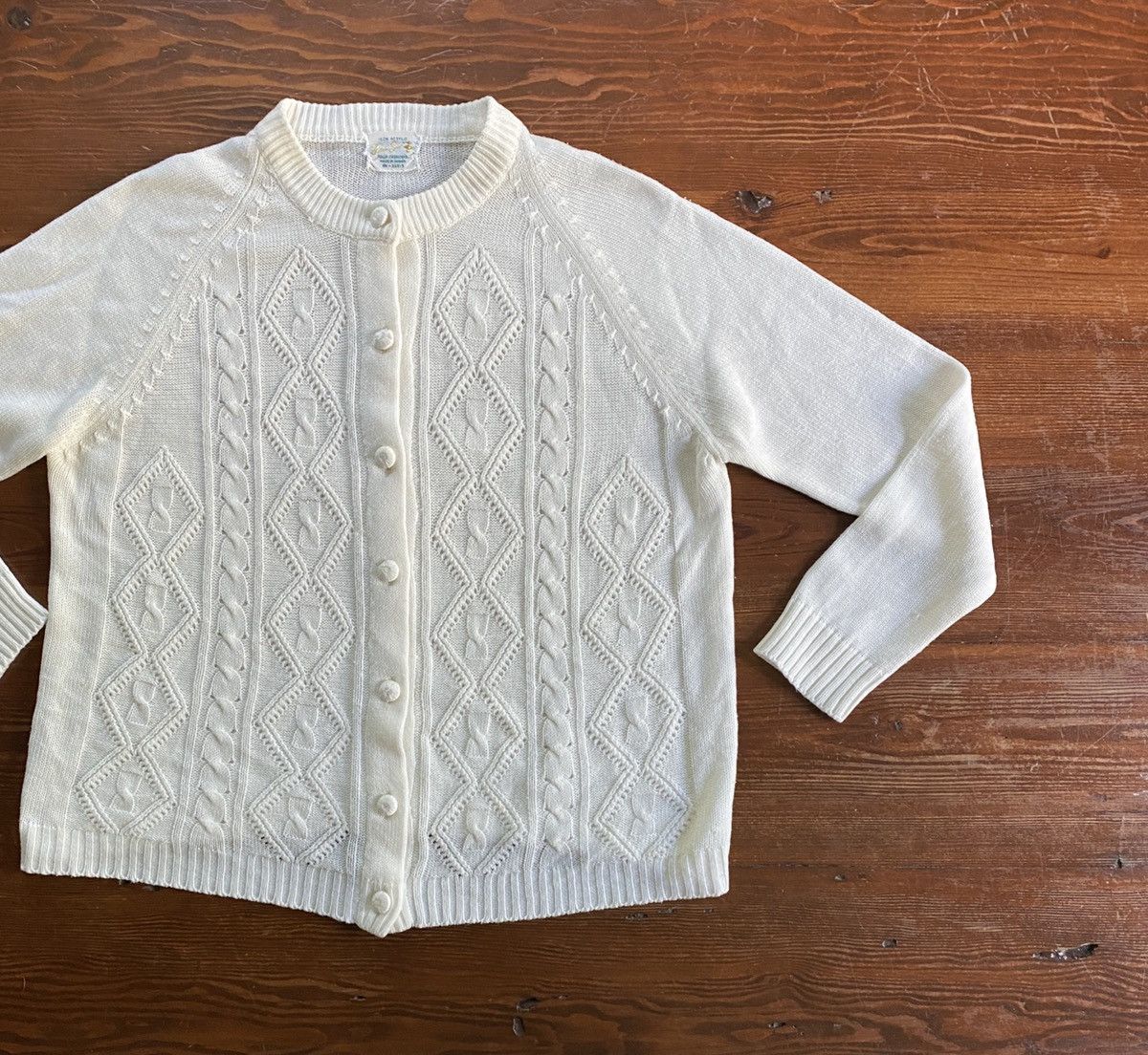 Vintage Vintage 80’s Full Button Cable Knit Cardigan Sweater Size L / US 10 / IT 46 - 1 Thumbnail