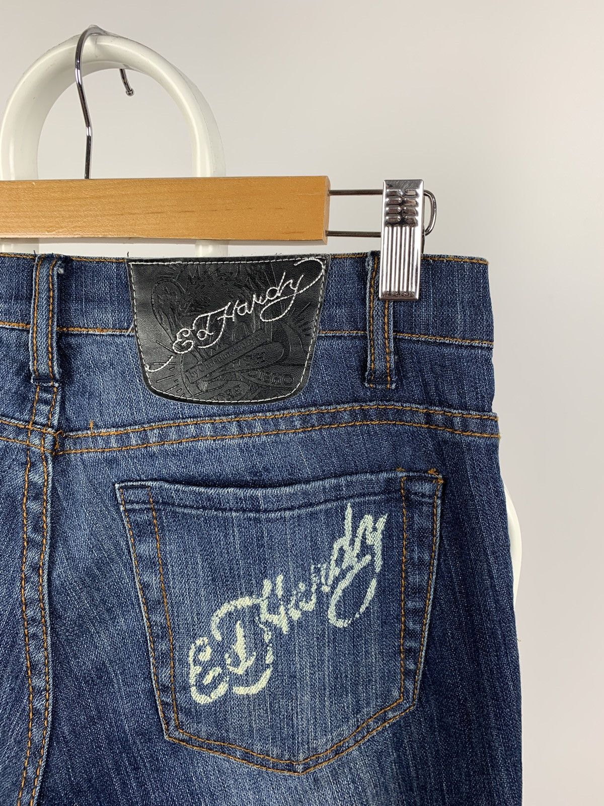 Christian Audigier Vintage Ed Hardy Women’s Denim Flared Rhinestone Pants Y2K Size 27" / US 4 / IT 40 - 18 Thumbnail