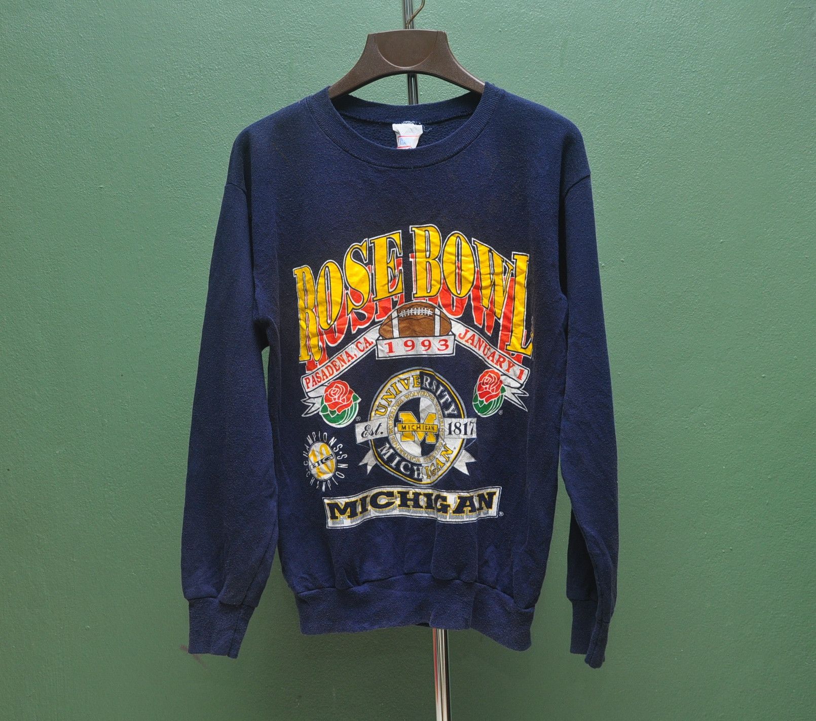 Designer × Japanese Brand Vintage 80s Rose Bowl Michigan University Fashion Style Size US M / EU 48-50 / 2 - 1 Thumbnail