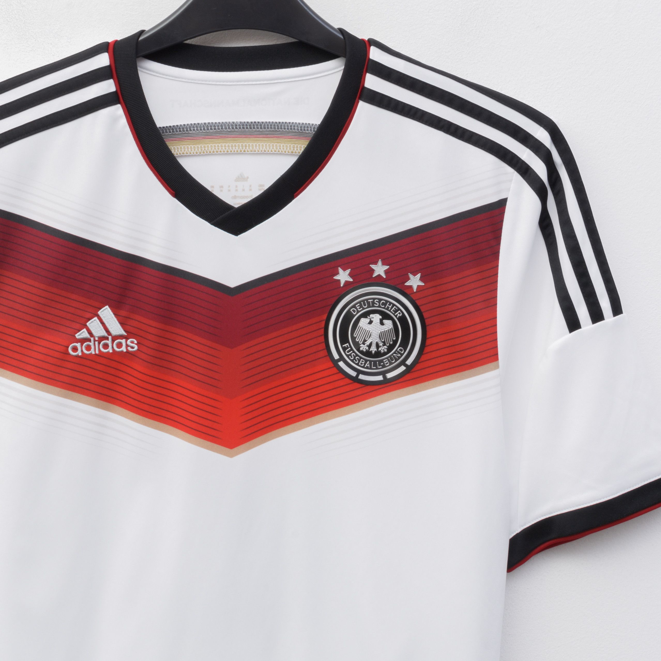 Adidas Germany M Home Shirt Jersey World Cup 2014 2015 #12 MEIER Size US M / EU 48-50 / 2 - 4 Thumbnail
