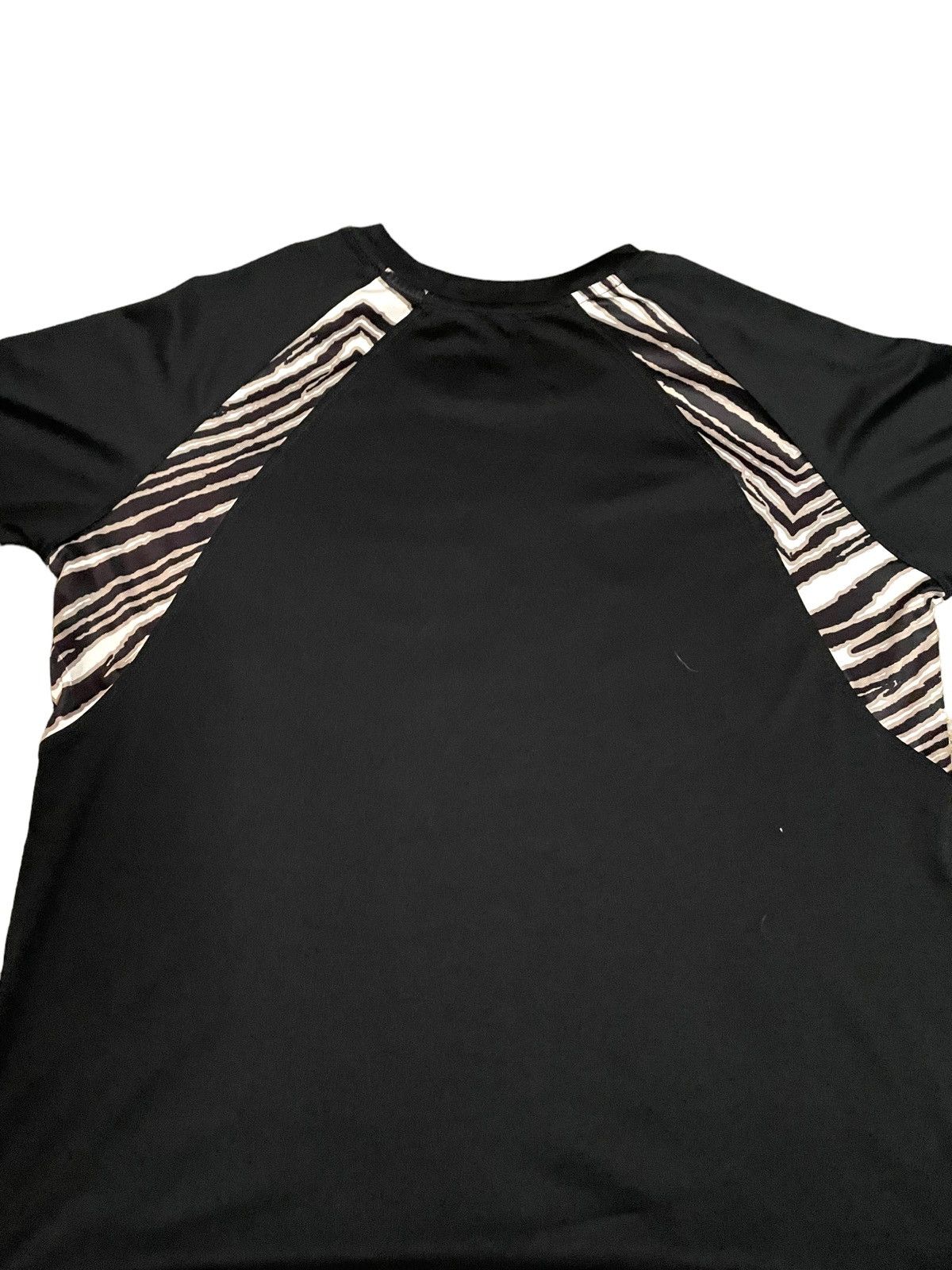 NFL × Nike Zumbaz NFL Raiders Zebra Panel Shirt Size US L / EU 52-54 / 3 - 2 Thumbnail