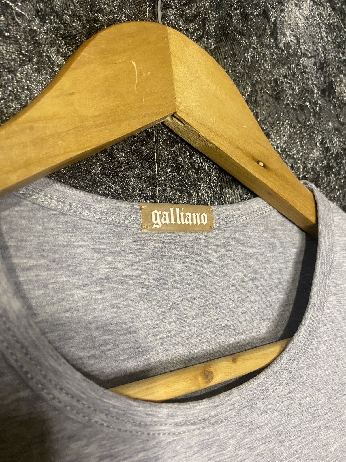 Designer Women’s John Galliano Gray T-Shirt Tee Size XS Big Logo Size XS / US 0-2 / IT 36-38 - 4 Thumbnail
