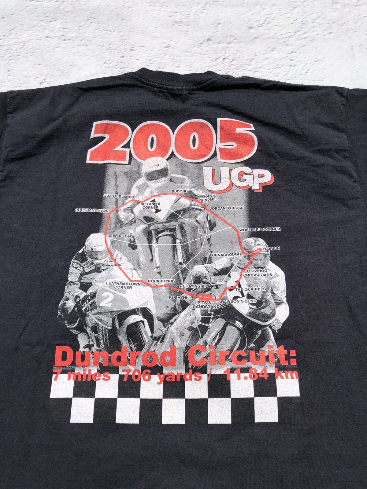 Vintage Vintage 2005 Ulster Grand Prix Bike Week Moto Racing Tee Size US M / EU 48-50 / 2 - 8 Thumbnail