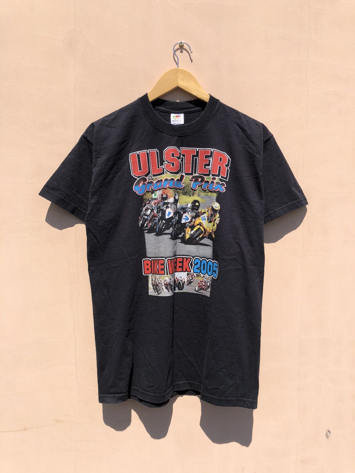 Vintage Vintage 2005 Ulster Grand Prix Bike Week Moto Racing Tee Size US M / EU 48-50 / 2 - 1 Thumbnail