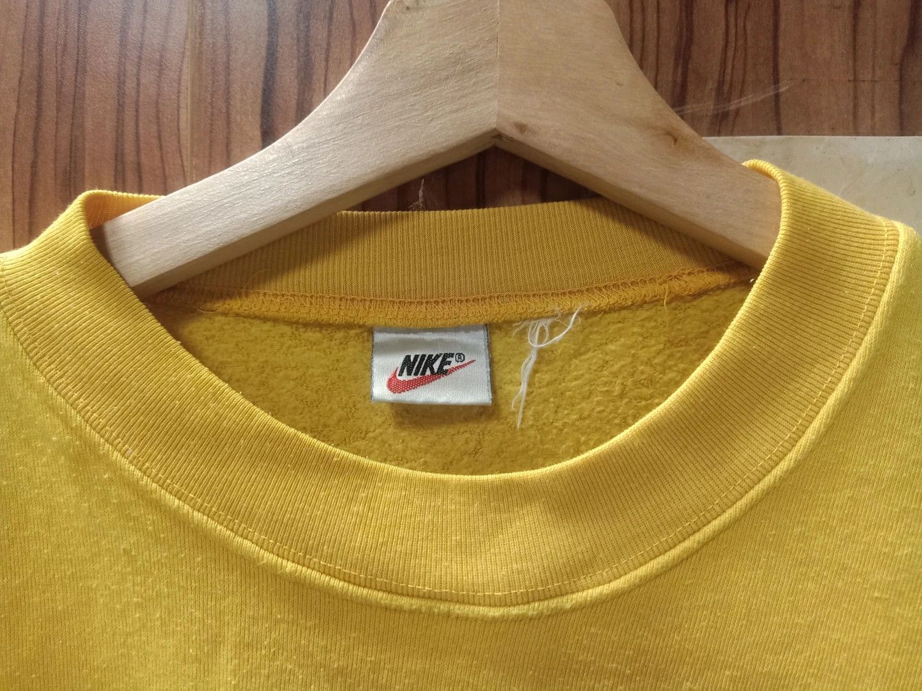 Nike vintage 90s sweatshirt nike swoosh Size US L / EU 52-54 / 3 - 2 Thumbnail