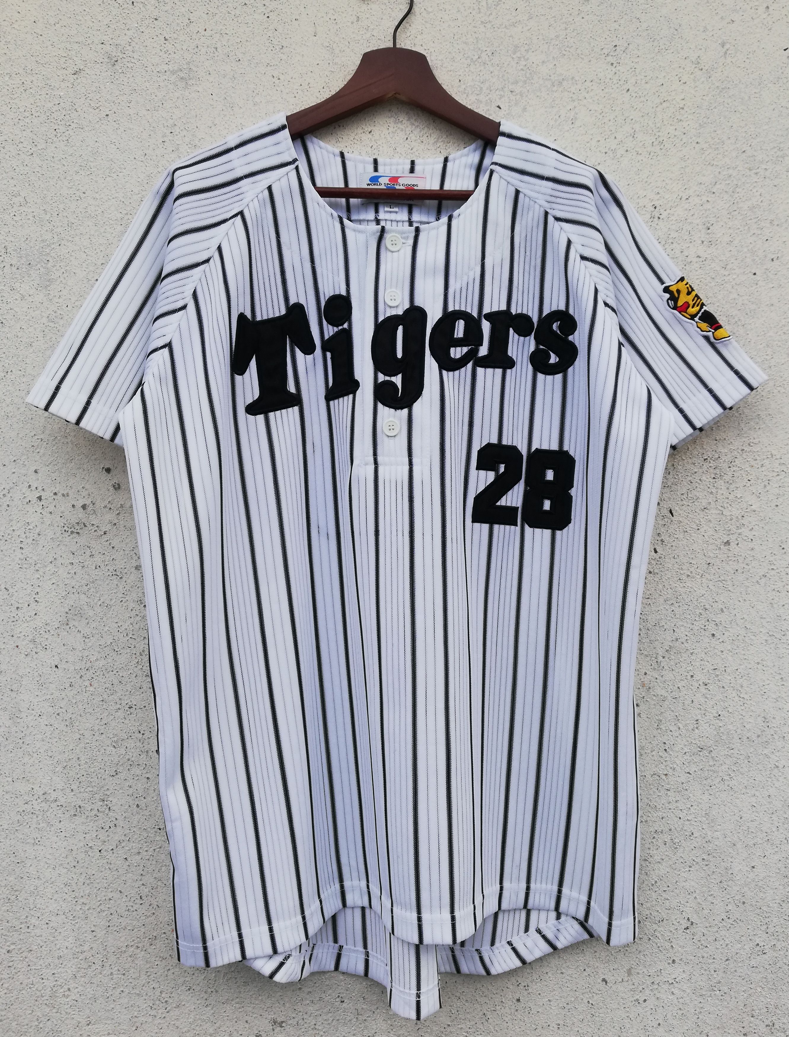 Japanese Brand × MLB 🔥Hanshin Tigers Baseball Jersey Norihiro Fukuhara 28🔥 Size US L / EU 52-54 / 3 - 1 Thumbnail