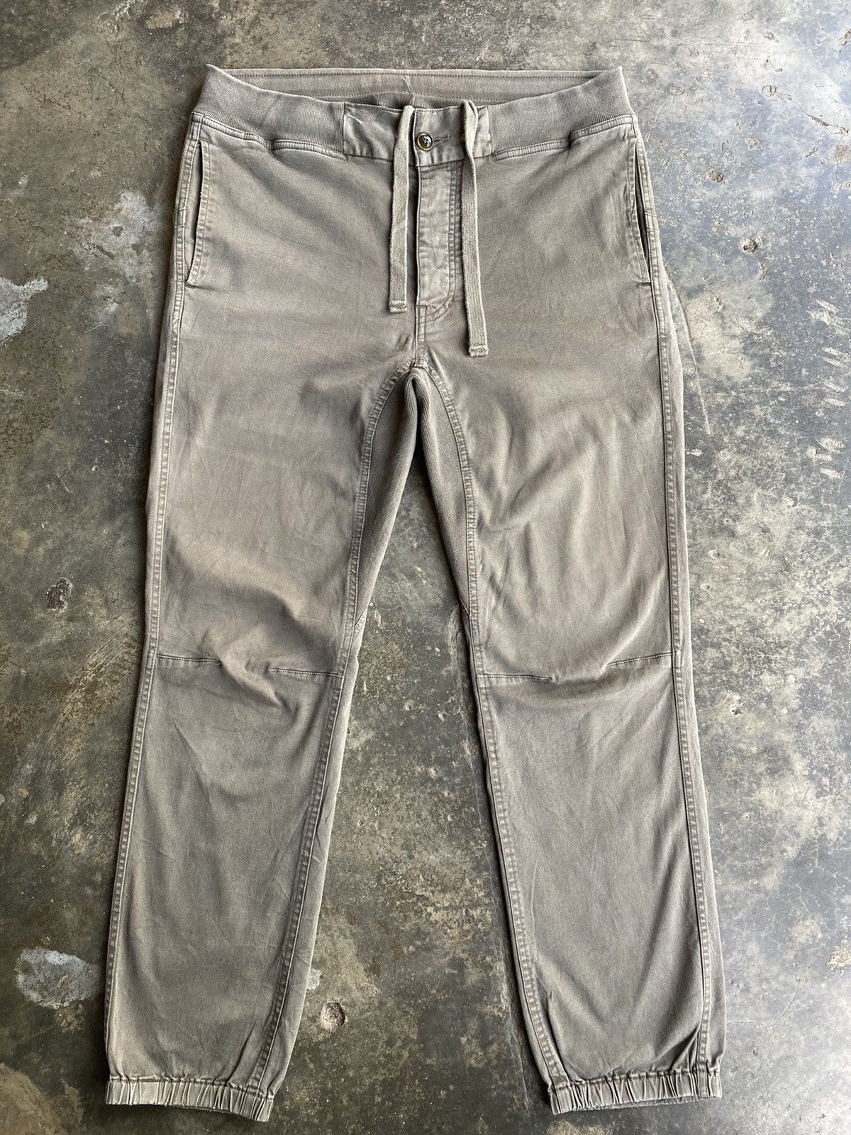 CABANE de ZUCCa × Japanese Brand Cabane de Zucca Joggers Pants Size US 35 - 1 Thumbnail