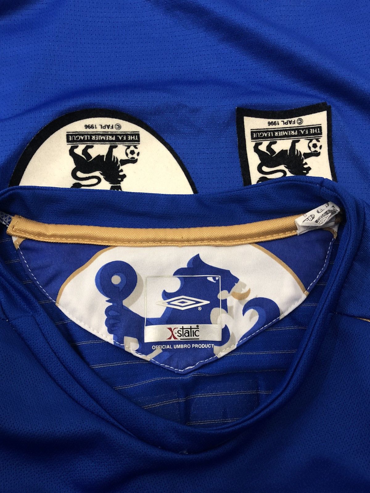 Chelsea Soccer 2005-06 CHELSEA Centenary Home ARJEN ROBBEN #16 Jersey EPL Size US S / EU 44-46 / 1 - 8 Thumbnail