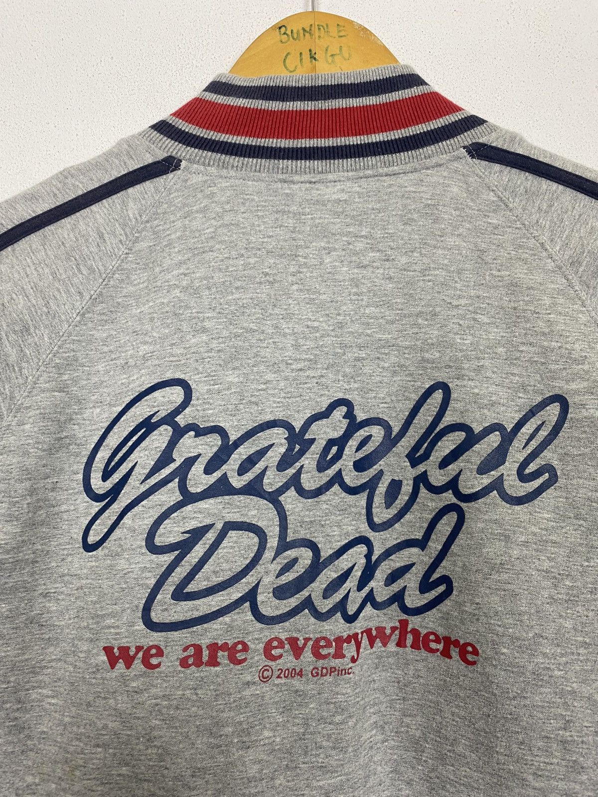 Grateful Dead VINTAGE Y2K 2004 GRATEFULL DEAD SWEATER Size US M / EU 48-50 / 2 - 6 Thumbnail