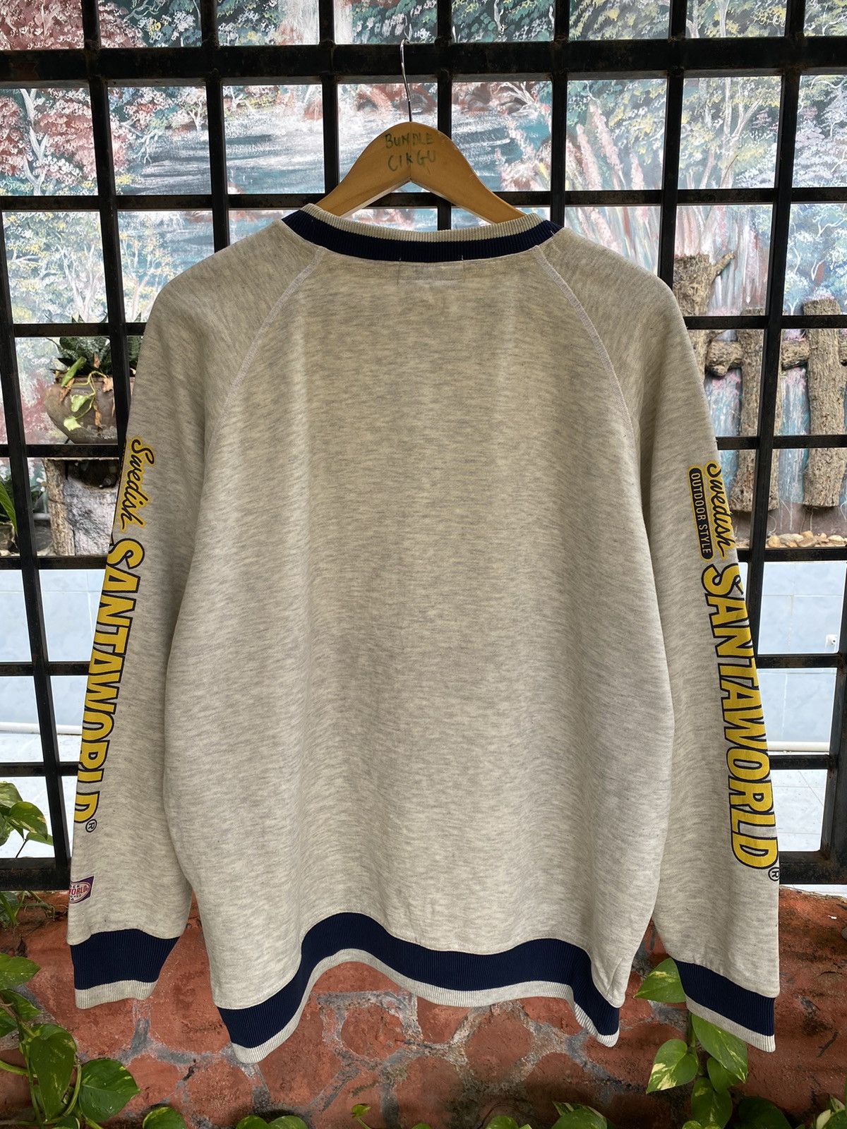 Vintage 1984 VINTAGE SANTAWORLD SWEDEN SKI PHOTO SWEATER Size US L / EU 52-54 / 3 - 4 Thumbnail