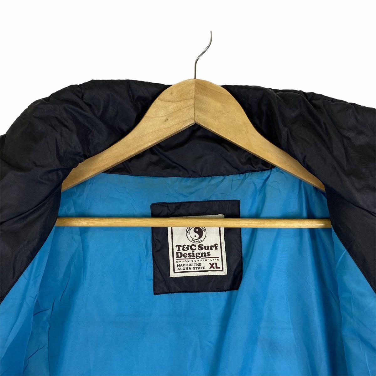 Vintage Vintage TOWN & COUNTRY Surf Design Zipper Puffer Jacket Size US L / EU 52-54 / 3 - 7 Thumbnail