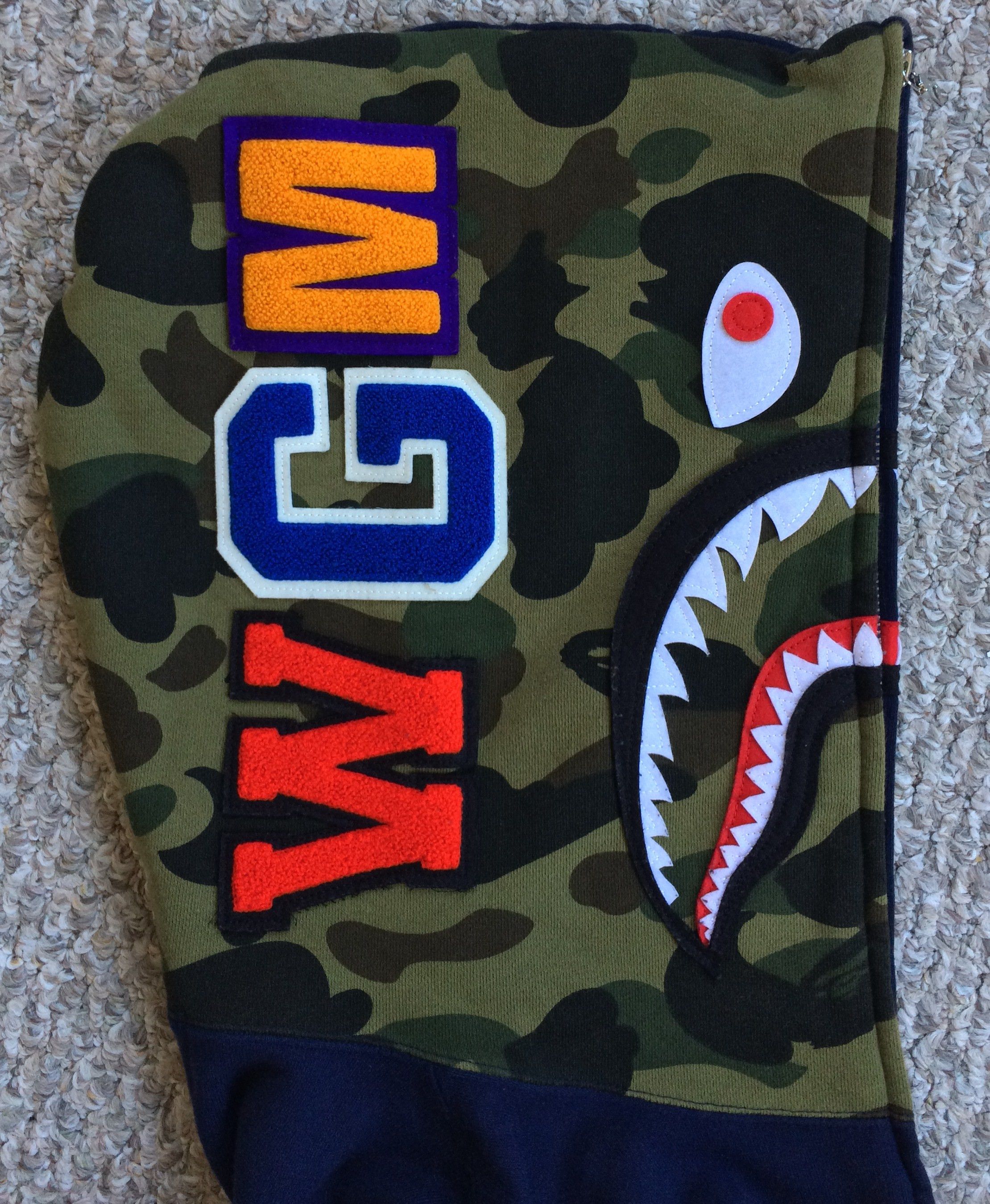 Bape OG Bape Camo Shark Hoodie Size US L / EU 52-54 / 3 - 3 Thumbnail
