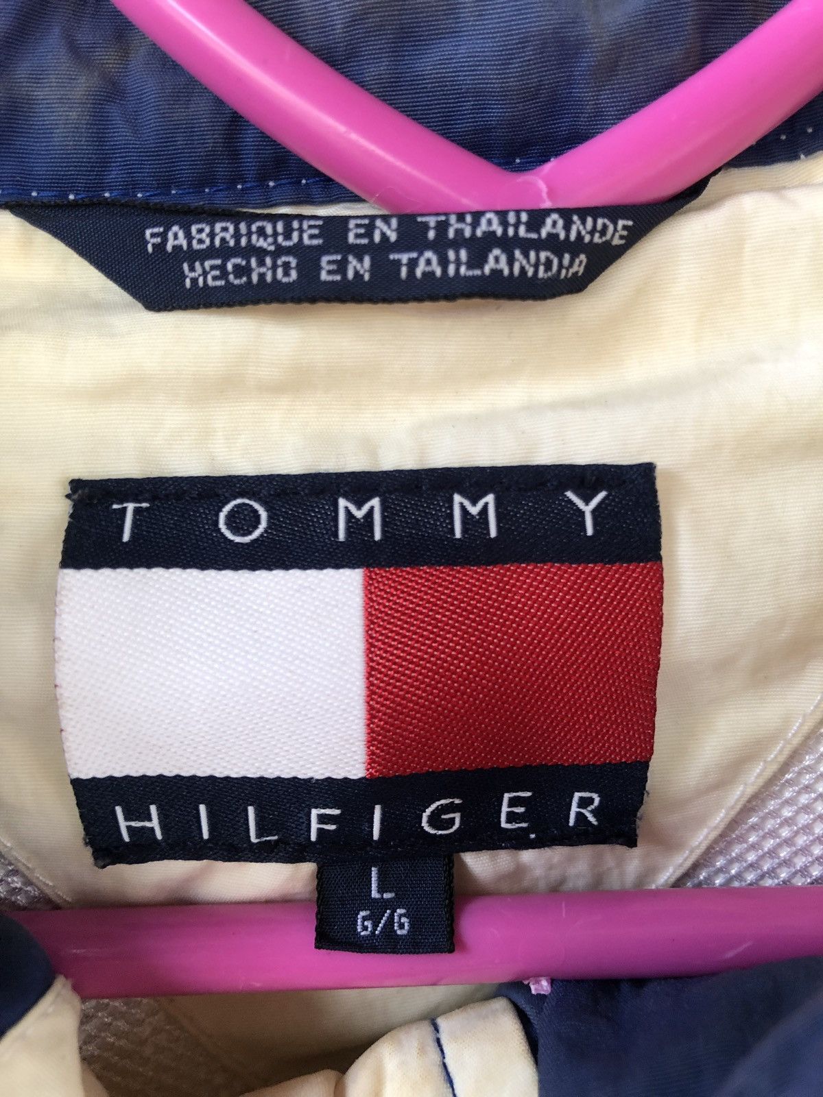 Tommy Hilfiger Rare Vintage Tommy Hilfiger Sailing Gear Sweater Bag Jacket Size US L / EU 52-54 / 3 - 3 Thumbnail