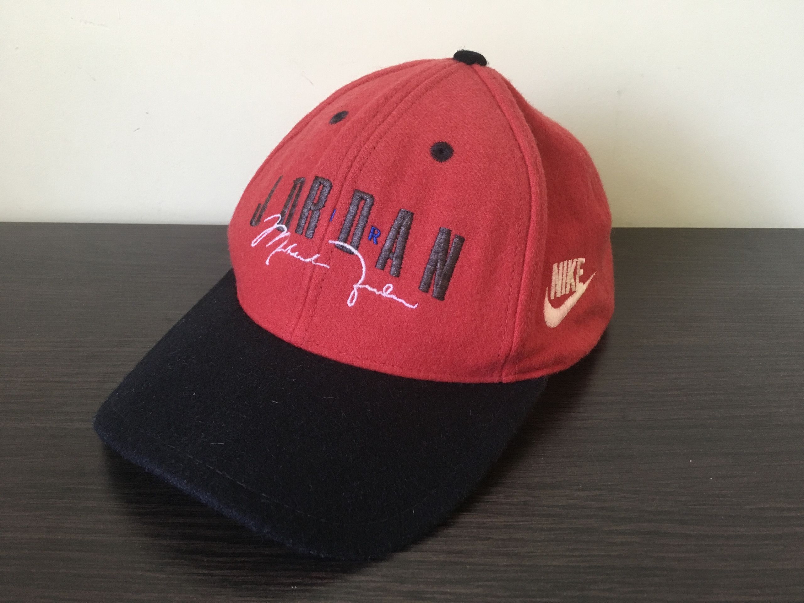 Jordan Brand × Nike × Vintage Vintage Wool Cap Challenge Court Tn International Size ONE SIZE - 1 Thumbnail