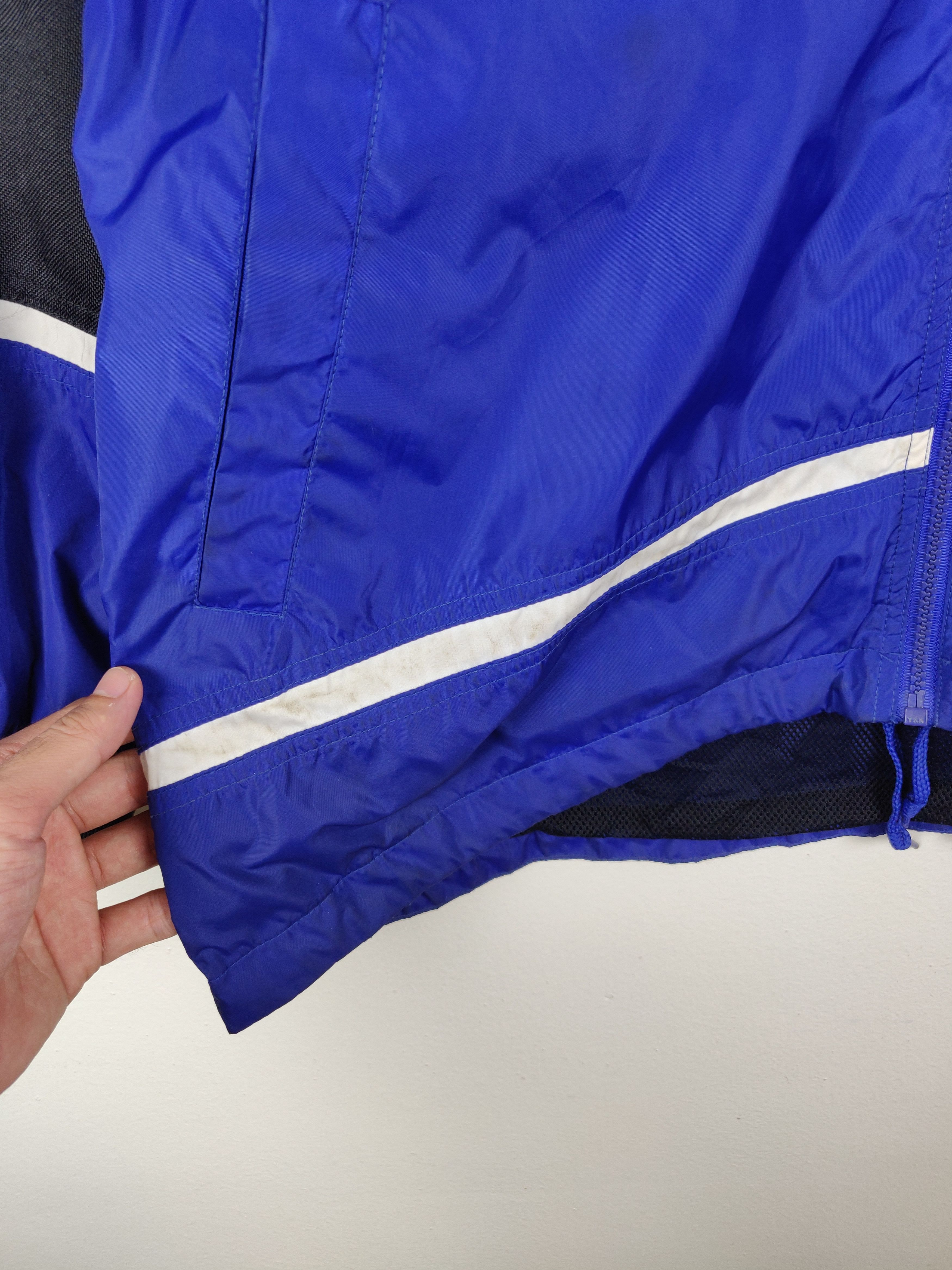 Nike Vintage 90s Nike Sweater Zipper Windbreaker Jackets Size US S / EU 44-46 / 1 - 10 Thumbnail