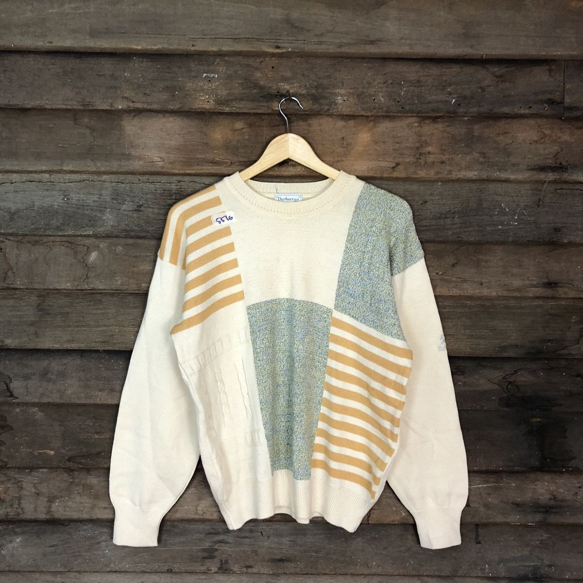 Burberry DL Burberry's vintage Cream Knitwear sweatshirt #5516 Size US M / EU 48-50 / 2 - 3 Thumbnail