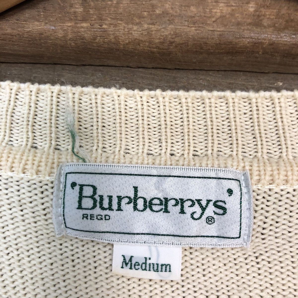 Burberry DL Burberry's vintage Cream Knitwear sweatshirt #5516 Size US M / EU 48-50 / 2 - 11 Thumbnail