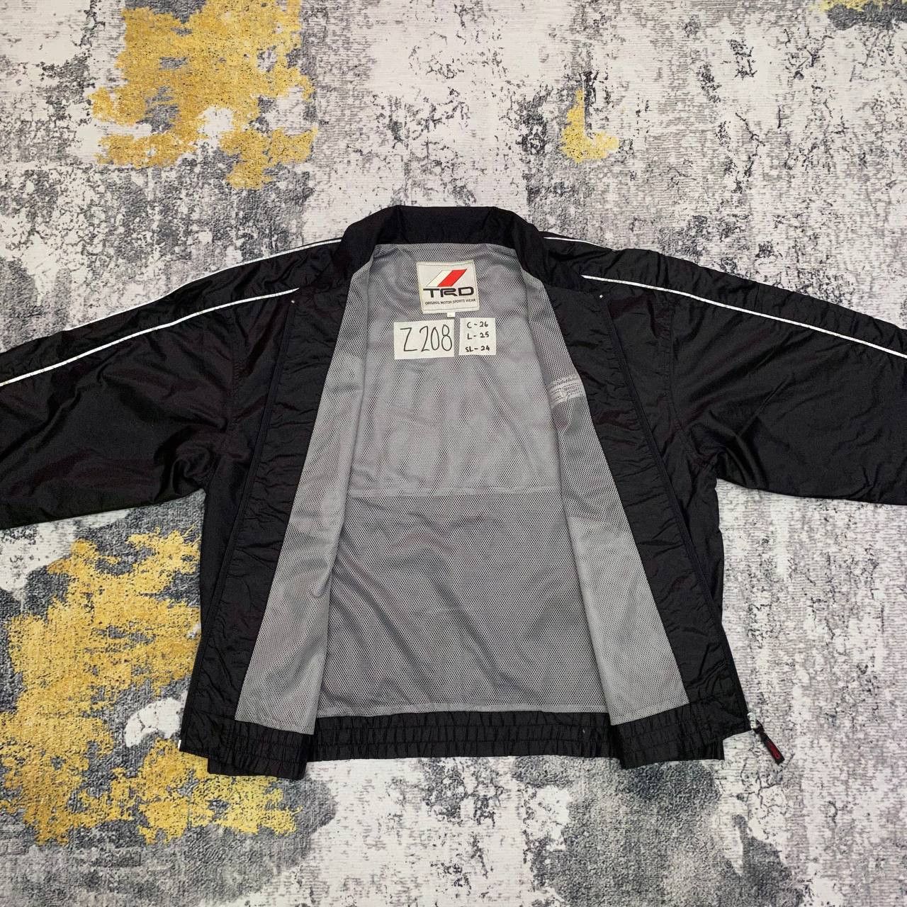 Japanese Brand Z208 Toyota Motor Sports Racing TRD WINDBREAKER Jacket Size US L / EU 52-54 / 3 - 4 Thumbnail