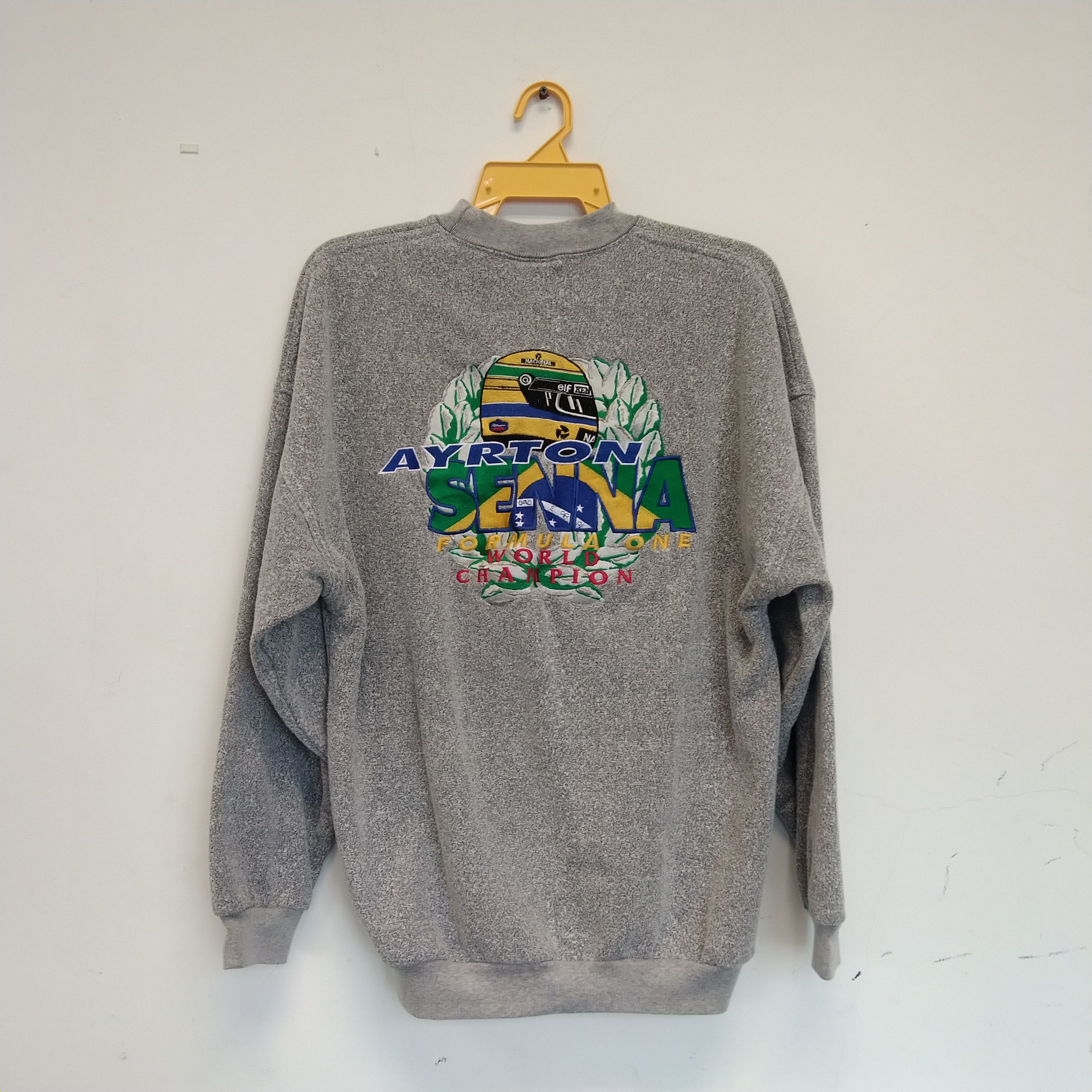 Formula 1 × Vintage vintage Ayrton Senna formula one world champion Size US L / EU 52-54 / 3 - 1 Thumbnail