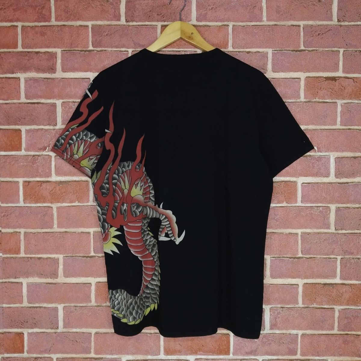 Arts & Science Rare!! Sukajan Design Dragon Japan T-shirt Size US L / EU 52-54 / 3 - 3 Thumbnail