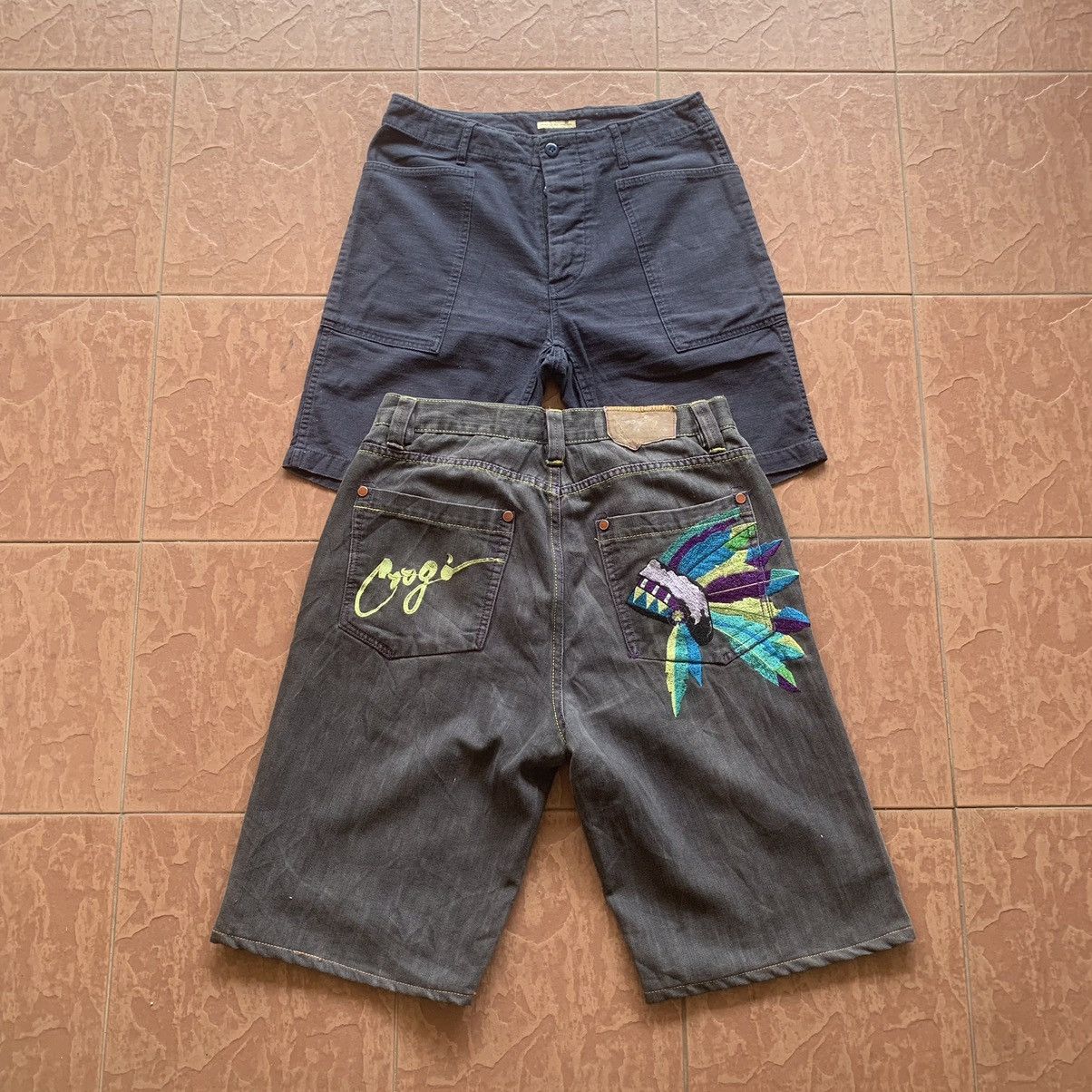 Japanese Brand BUNDLE DEALS💥COOGI EMBROIDERY RED INDIAN x JOURNALSTANDARD Size US 32 / EU 48 - 3 Thumbnail