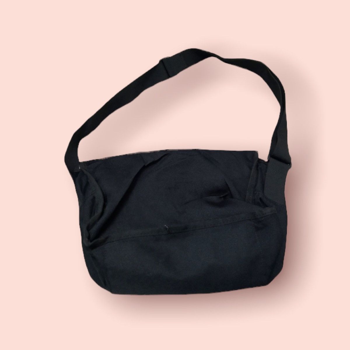 VINTAGE VISION STREETWEAR MINI CROSSBODY MESSENGER