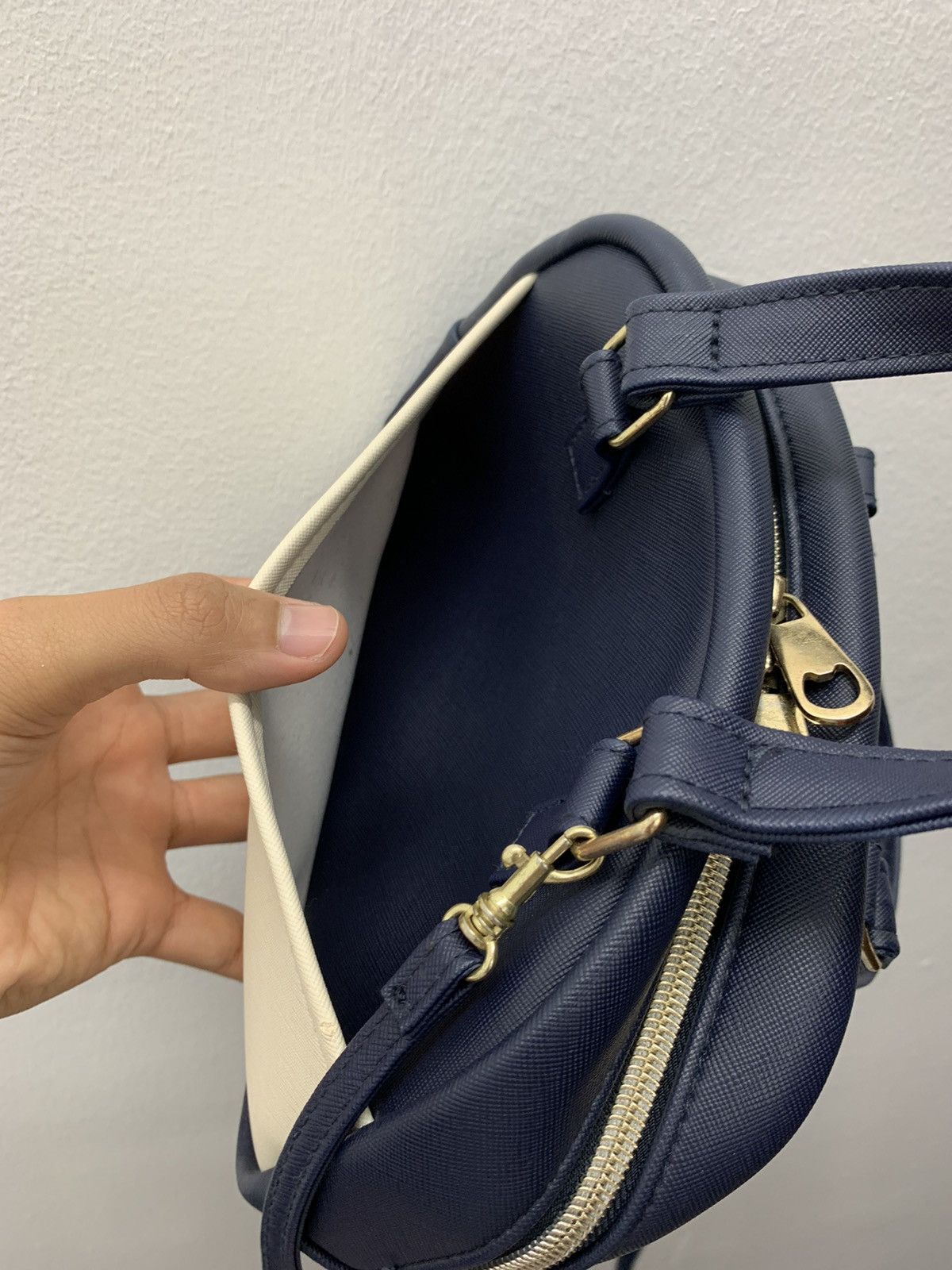 Issey Miyake Tsumori Chisato Crossbody Sling Bag By Issey Miyake Size ONE SIZE - 4 Thumbnail