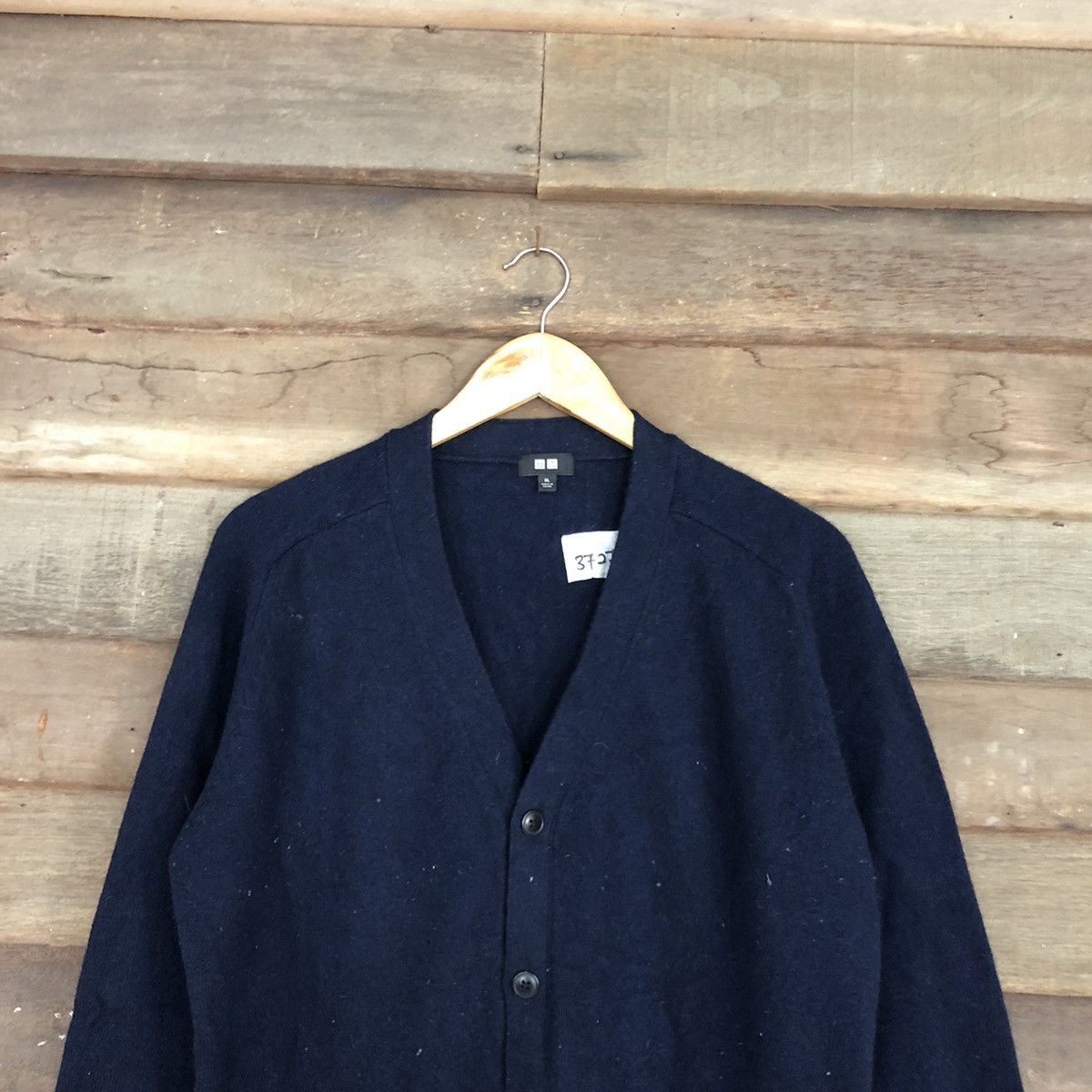 Japanese Brand Uniqlo Dark Blue Cardigan knitwear japan #3727 Size US XL / EU 56 / 4 - 2 Thumbnail