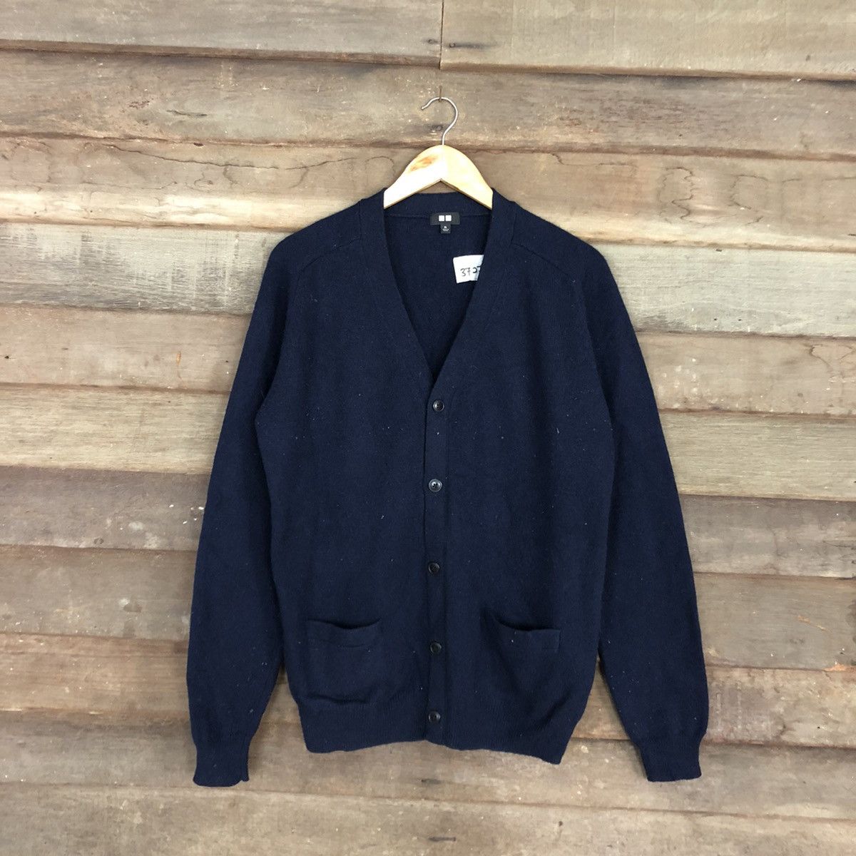 Japanese Brand Uniqlo Dark Blue Cardigan knitwear japan #3727 Size US XL / EU 56 / 4 - 1 Thumbnail