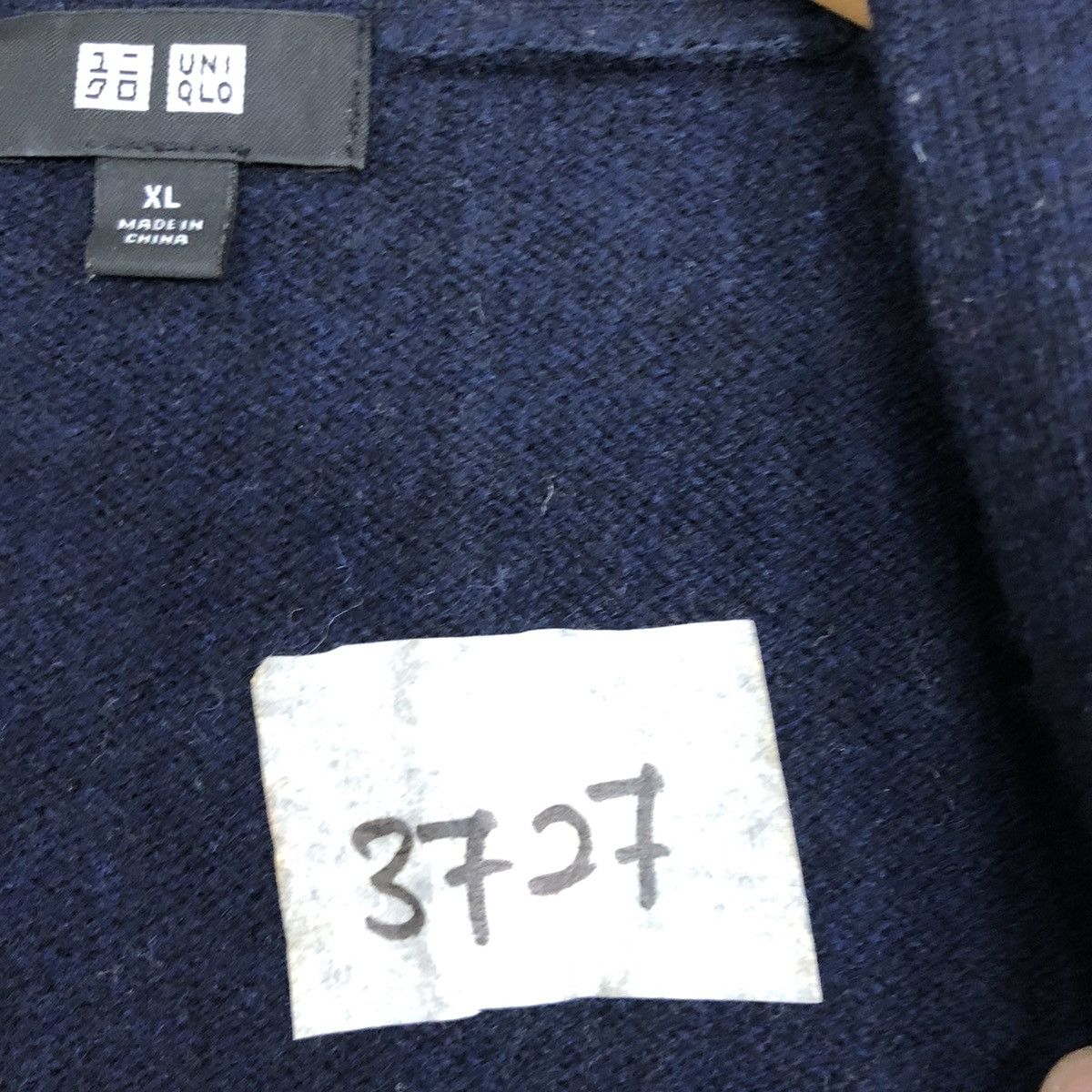 Japanese Brand Uniqlo Dark Blue Cardigan knitwear japan #3727 Size US XL / EU 56 / 4 - 11 Thumbnail