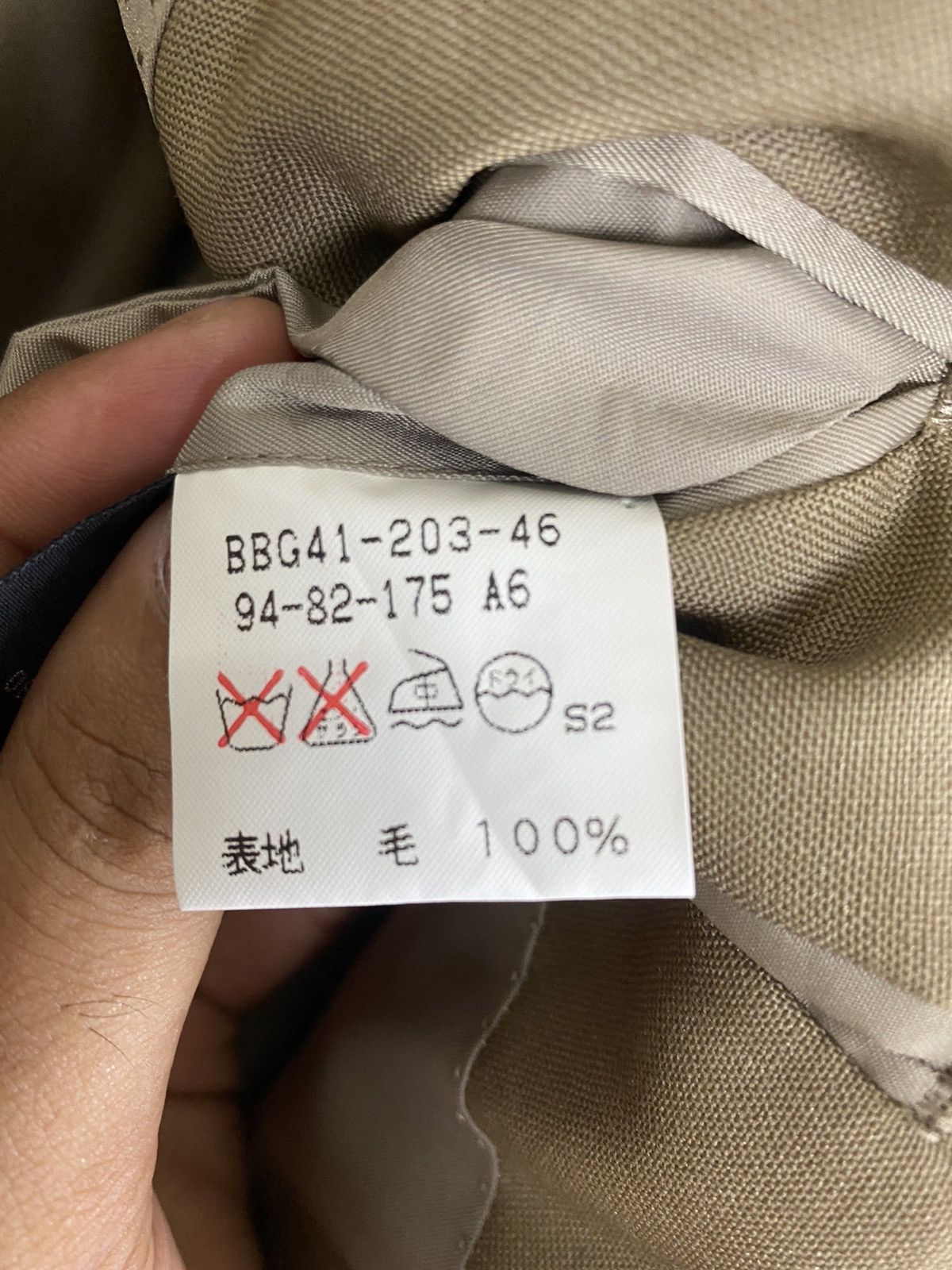 Burberry × Vintage VINTAGE BURBERRYS GOLD BUTTON FORMAL BLAZER Size US M / EU 48-50 / 2 - 11 Thumbnail