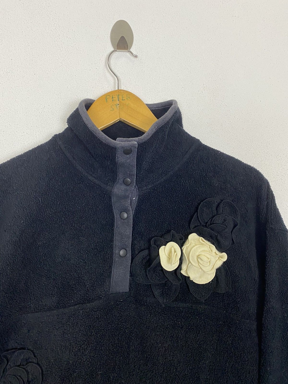 Japanese Brand L’assiette Fleece Rose Design Sweater -GK120 Size US L / EU 52-54 / 3 - 3 Thumbnail