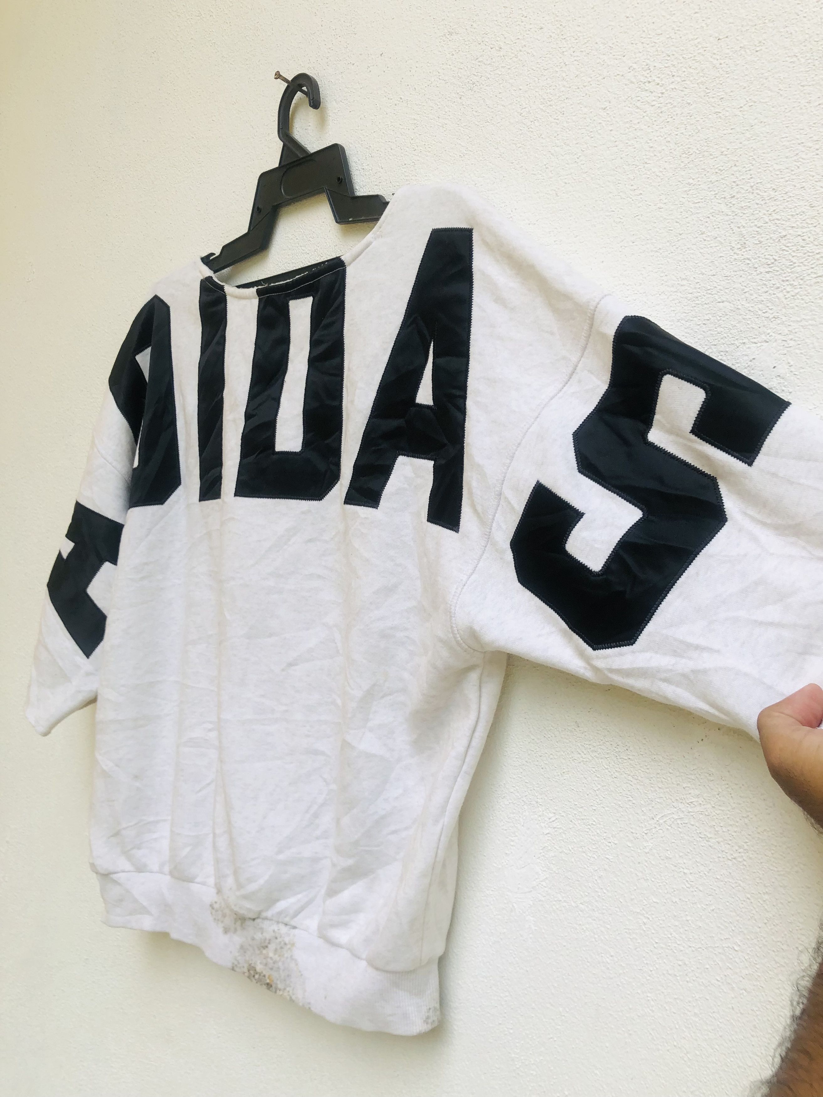 Japanese Brand × Vintage Vintage Adidas Big Logo Travis Scott Fashion Style Size US M / EU 48-50 / 2 - 5 Thumbnail