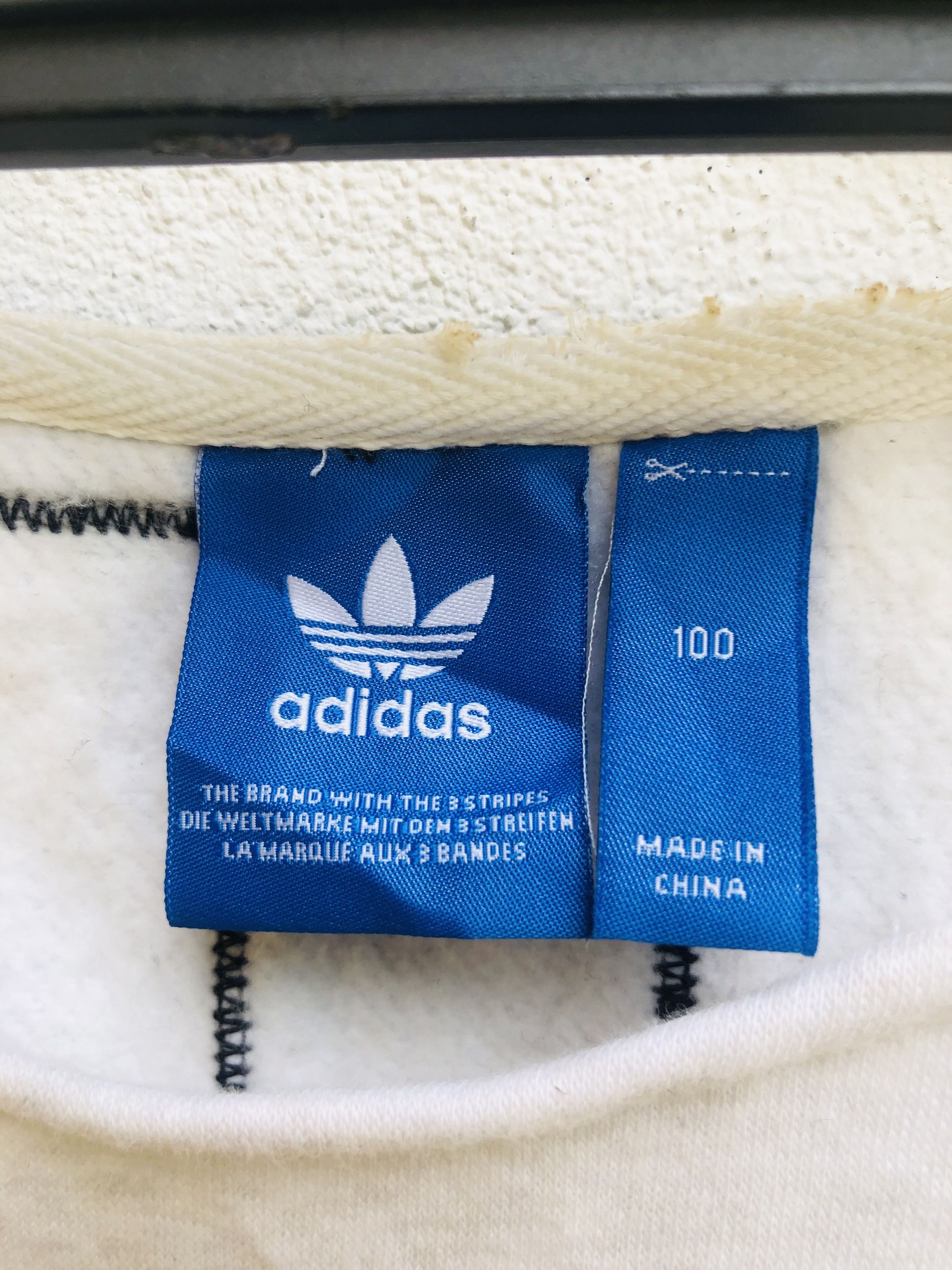 Japanese Brand × Vintage Vintage Adidas Big Logo Travis Scott Fashion Style Size US M / EU 48-50 / 2 - 8 Thumbnail