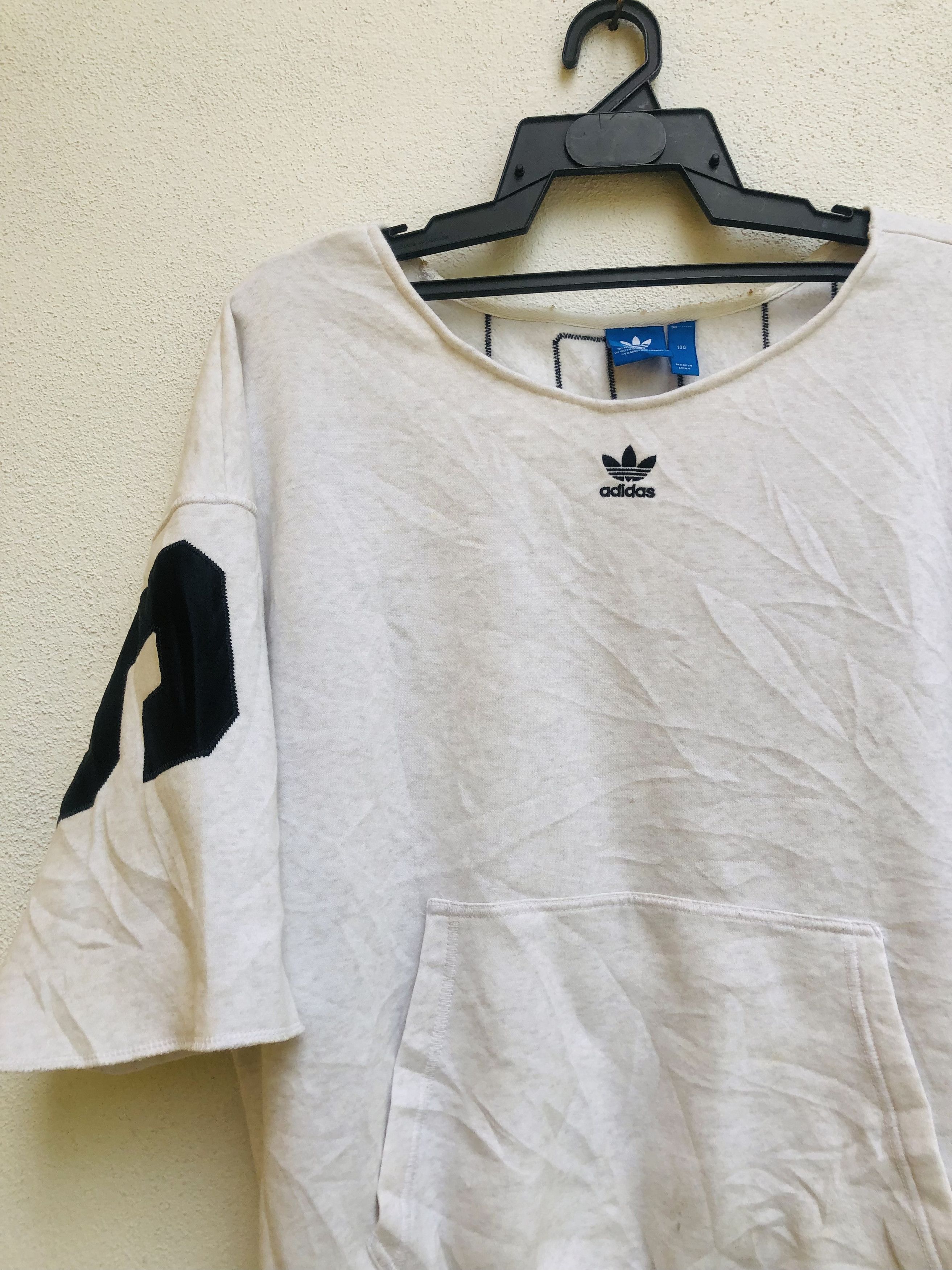 Japanese Brand × Vintage Vintage Adidas Big Logo Travis Scott Fashion Style Size US M / EU 48-50 / 2 - 6 Thumbnail