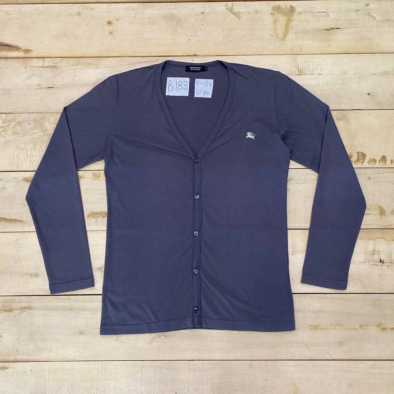 Burberry B183 BURBERRY BLACK LABEL CARDIGANS Size XS / US 0-2 / IT 36-38 - 1 Thumbnail