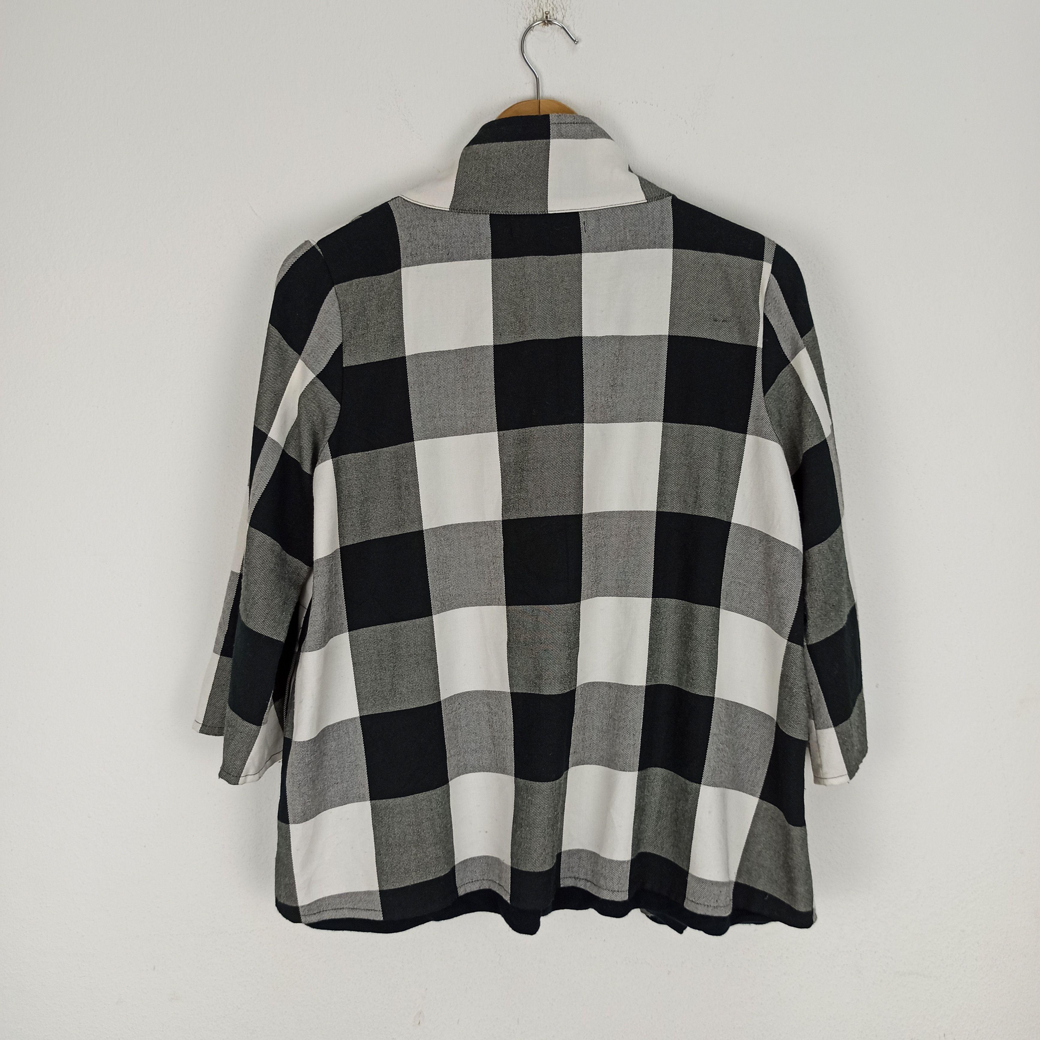 Other 🔥Rare🔥 John Eshaya Designer From USA Size US M / EU 48-50 / 2 - 3 Thumbnail