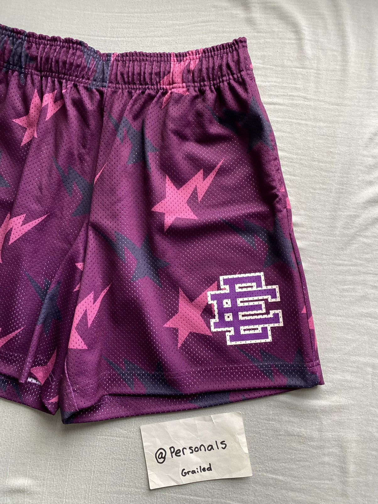 Bape × Eric Emanuel NEW Eric Emanuel x Bape Miami Basic Shorts Large Size US 34 / EU 50 - 3 Thumbnail
