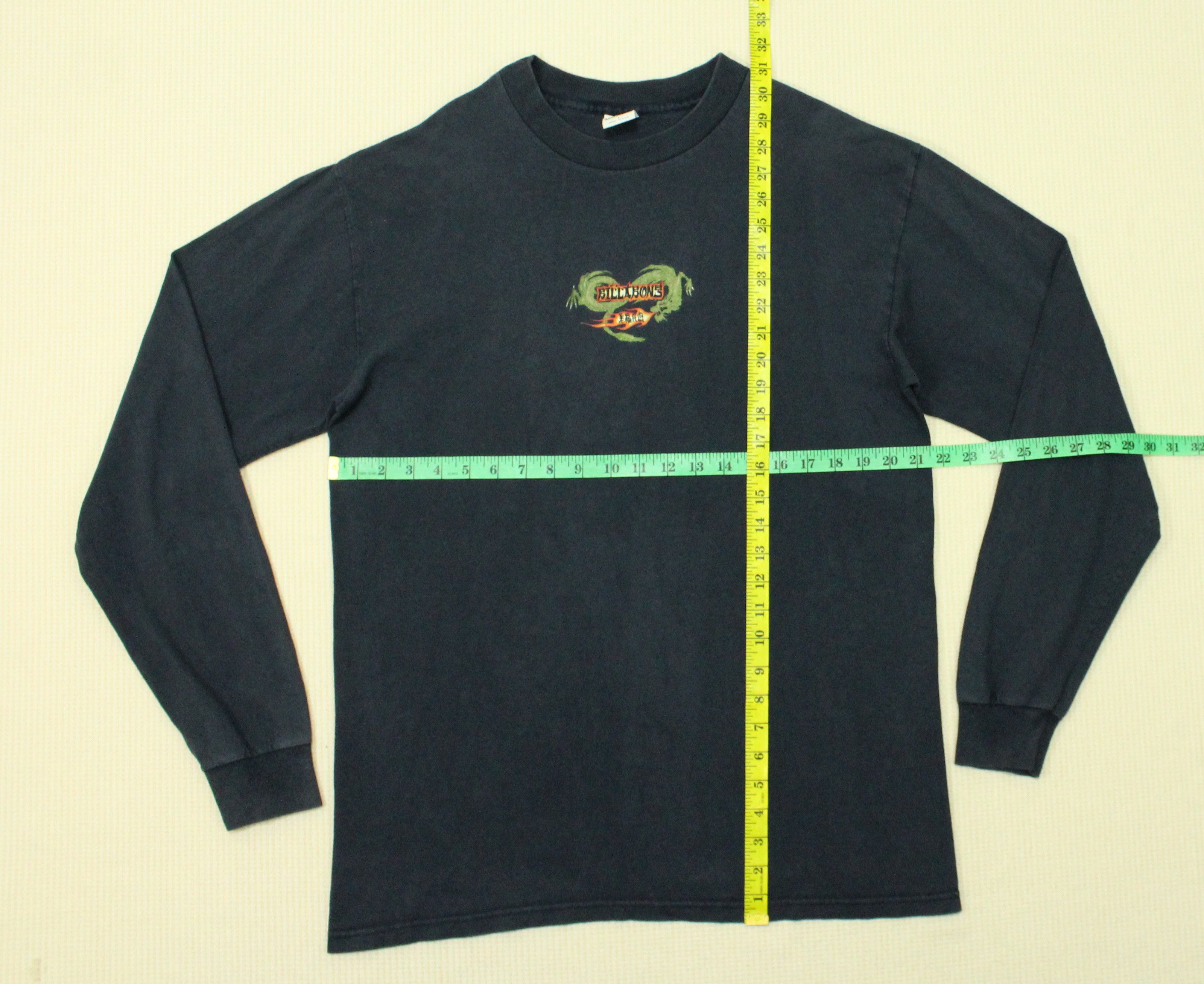 Billabong Vintage BILLABONG T Shirt Dragon Surf Style Long Sleeve Size US L / EU 52-54 / 3 - 13 Thumbnail