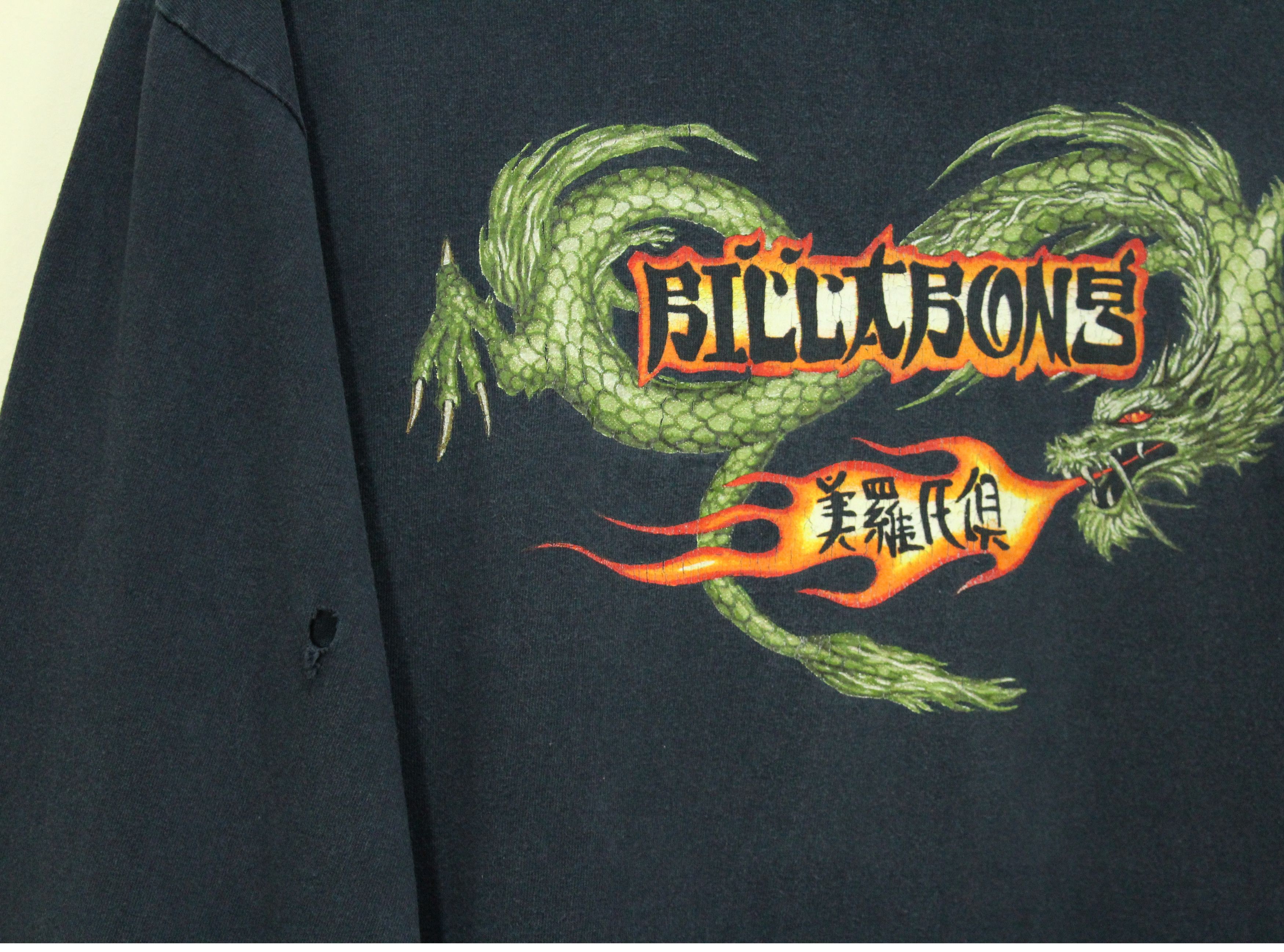 Billabong Vintage BILLABONG T Shirt Dragon Surf Style Long Sleeve Size US L / EU 52-54 / 3 - 7 Thumbnail